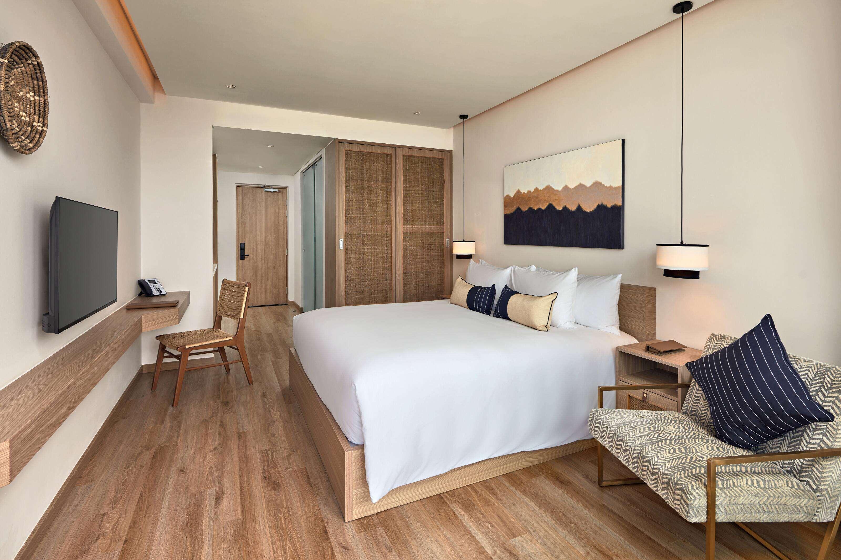 Studio Ocean View King Bed