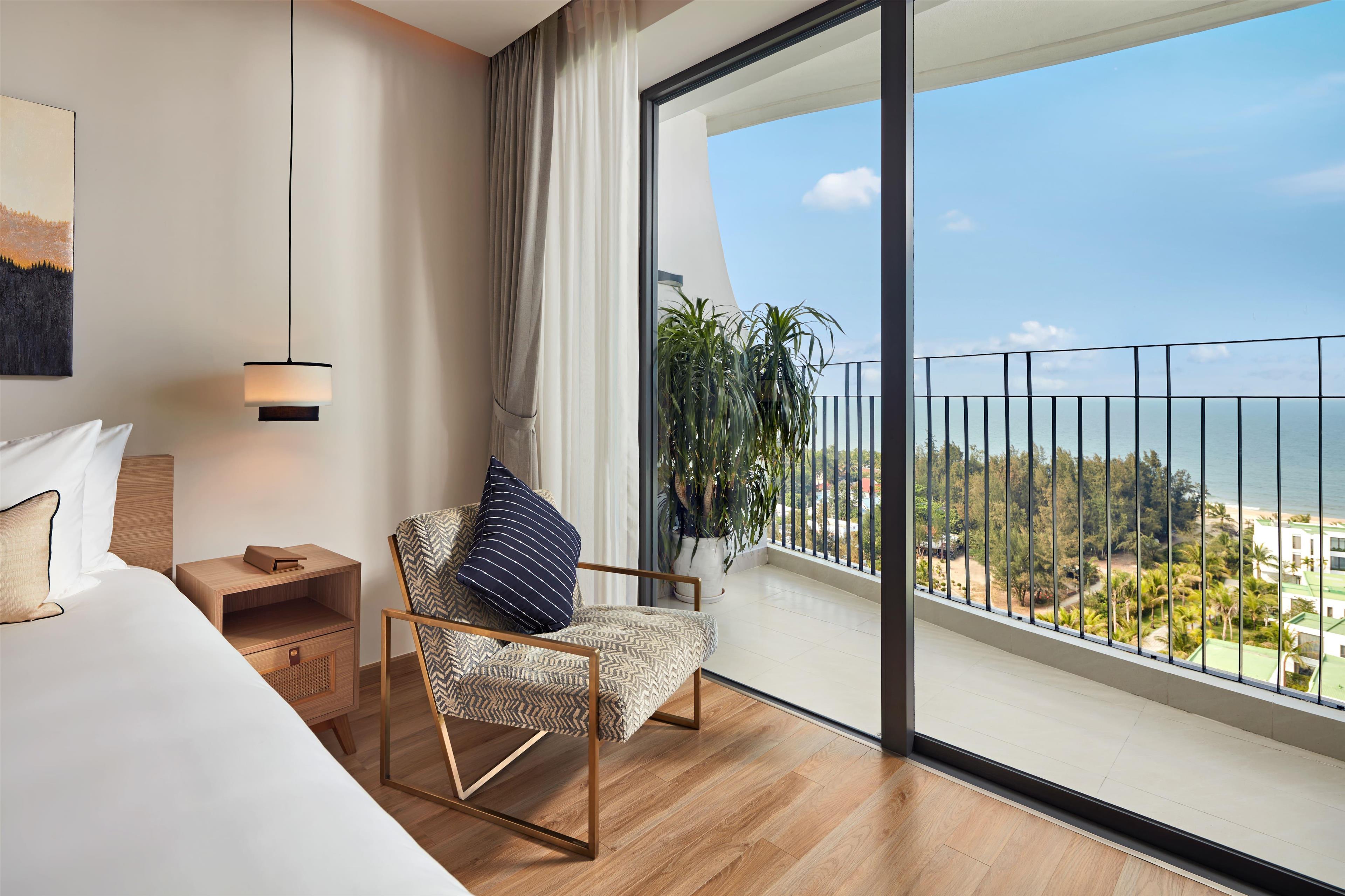 Studio Ocean View King Bed