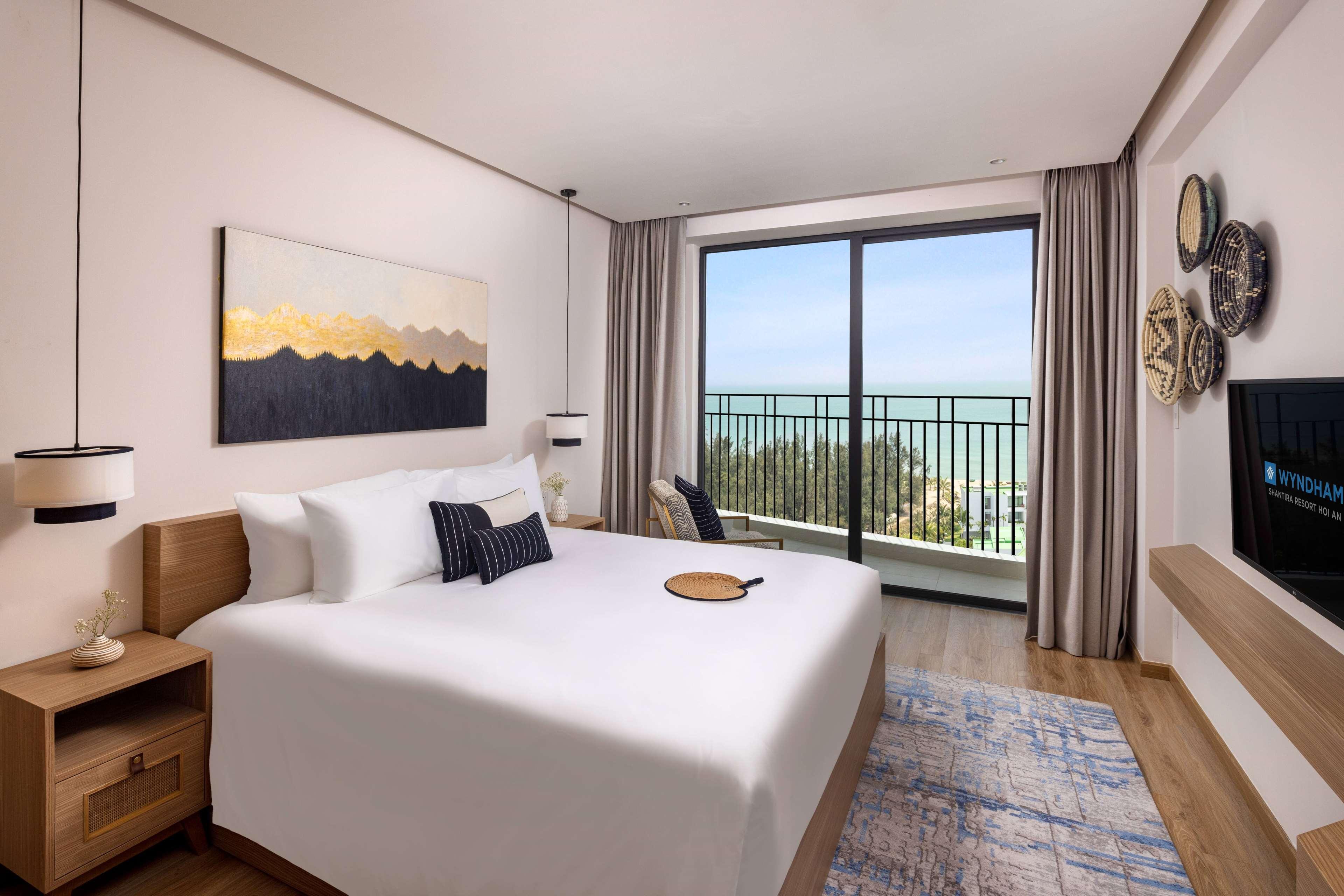 Studio Ocean View King Bed