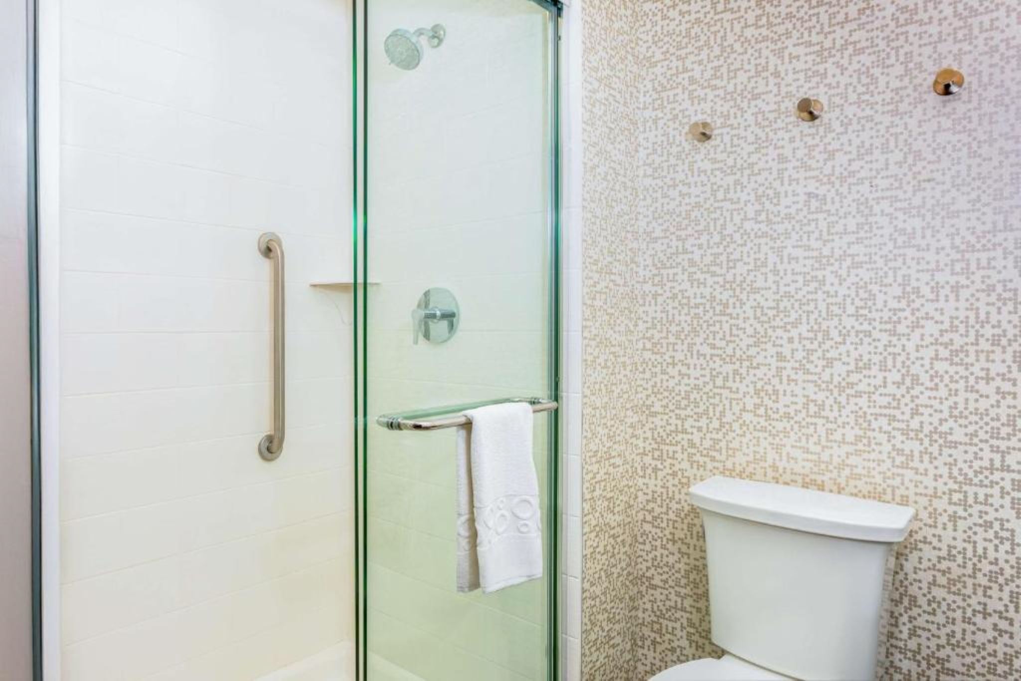 Suite Accessible-queen Size Bed