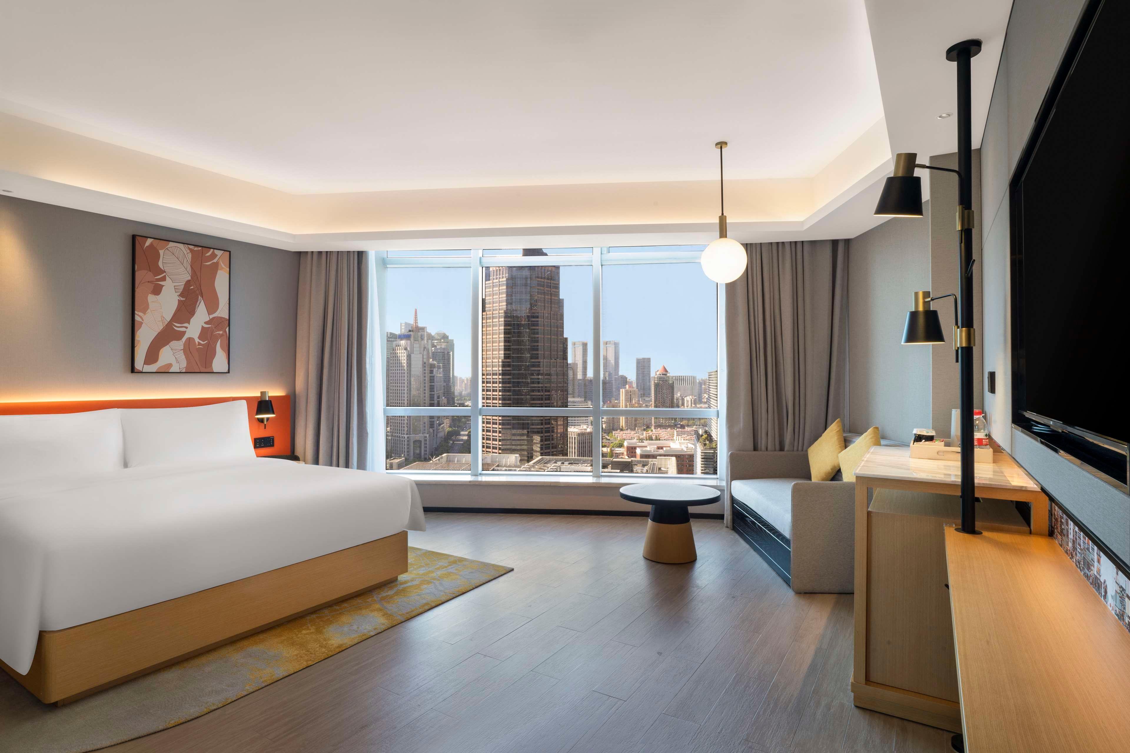 Double Guest Room King Bed