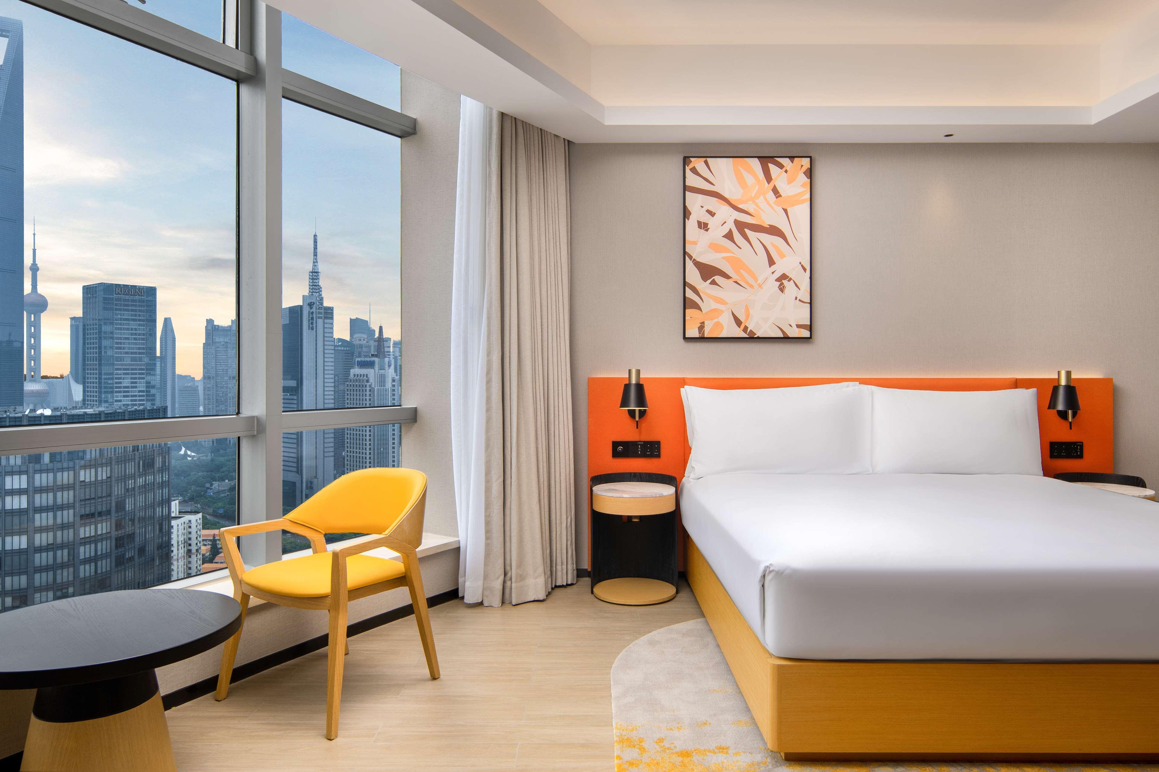 Double Accessible King Size Bed