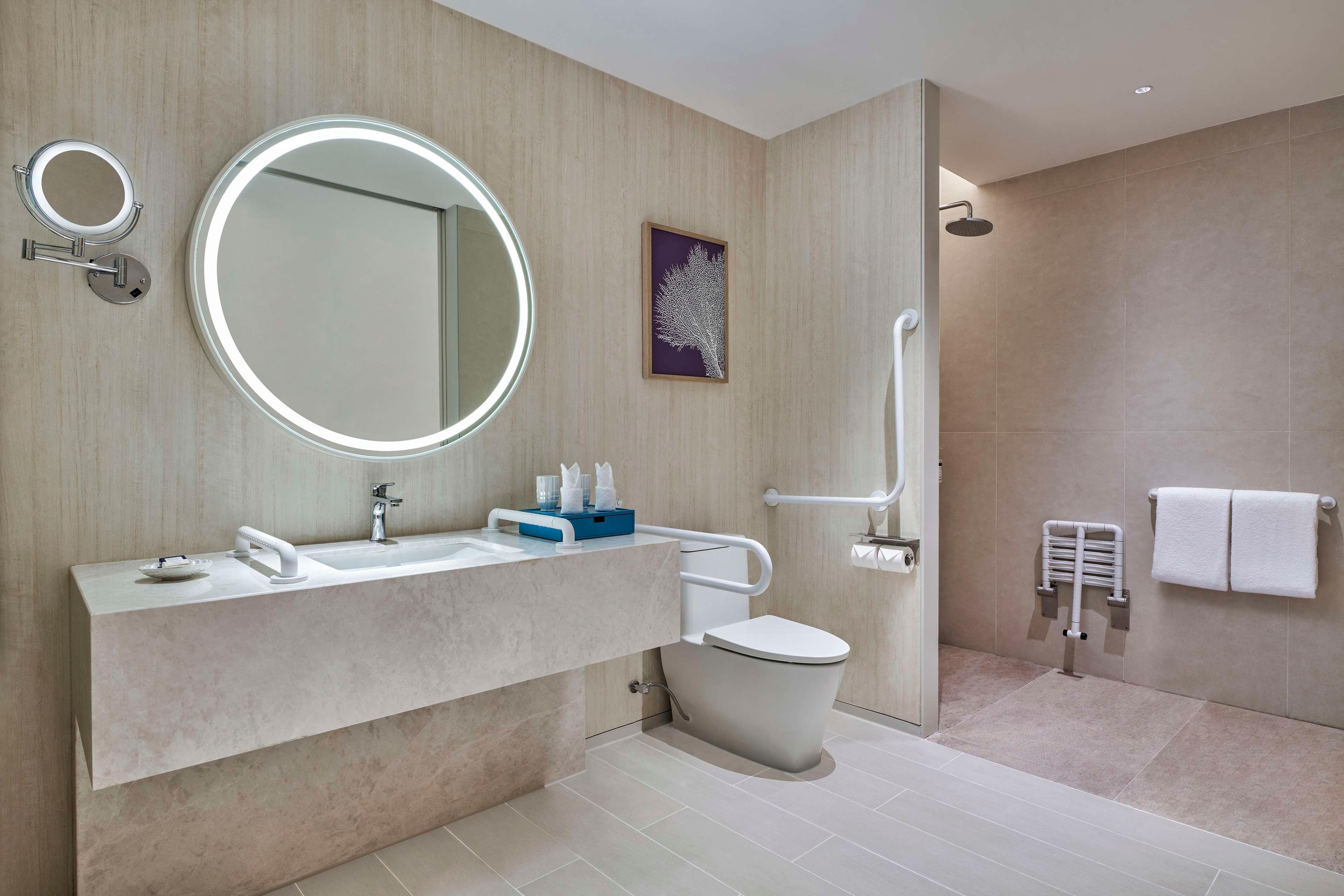 Double Accessible King Size Bed