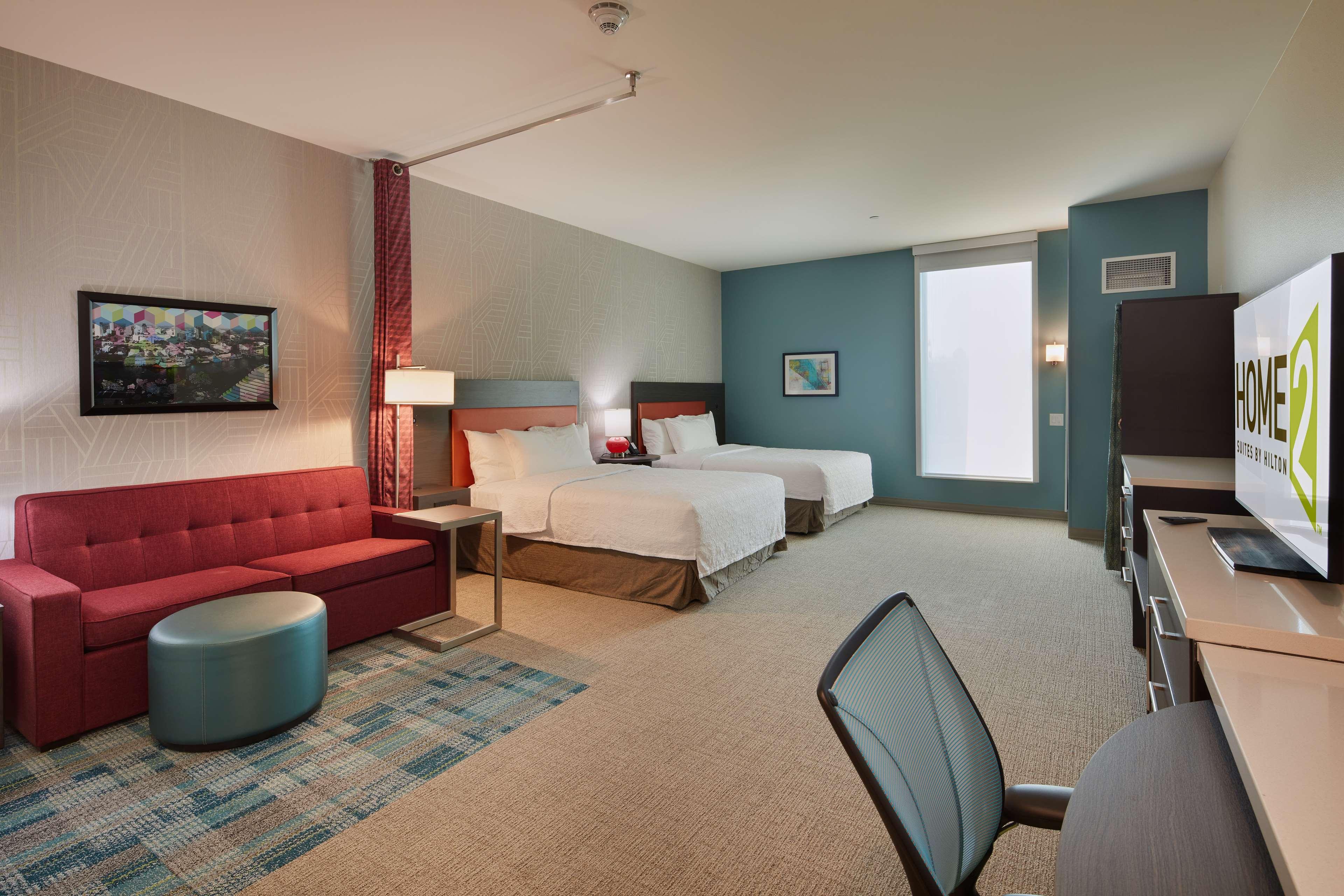 Studio Accessible-two Queen Beds