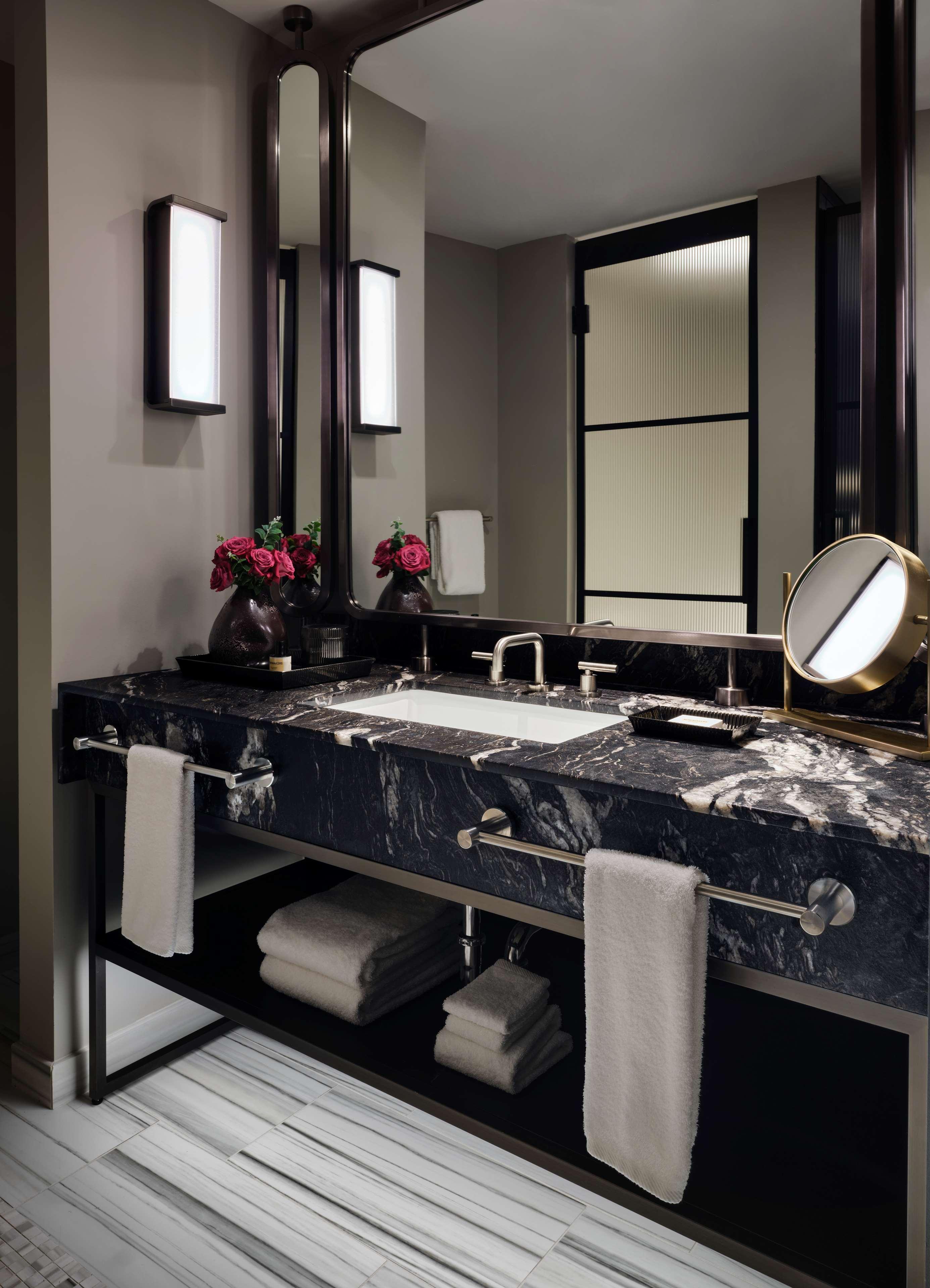 Double City View King Bed