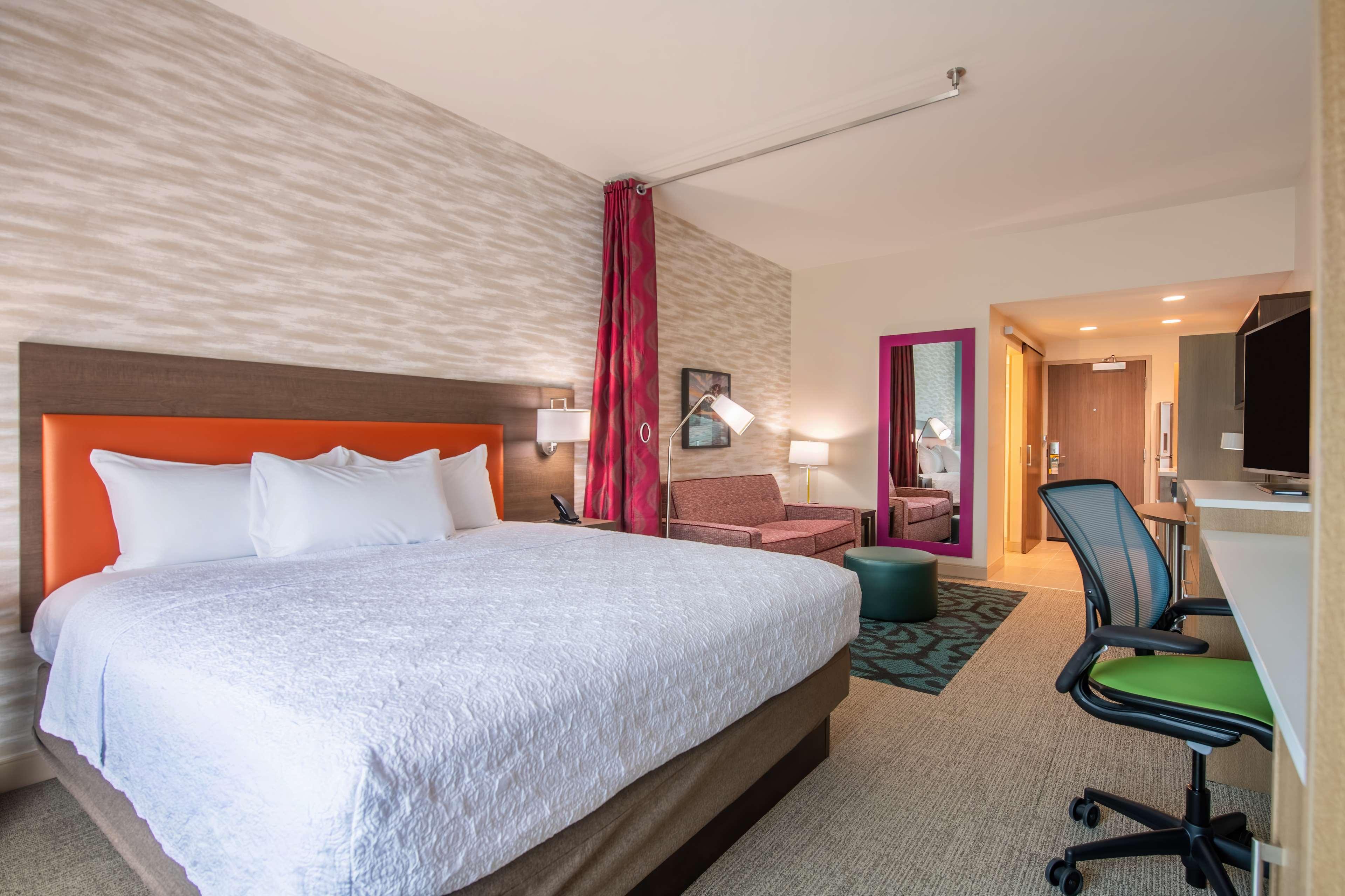 Studio King Size Bed