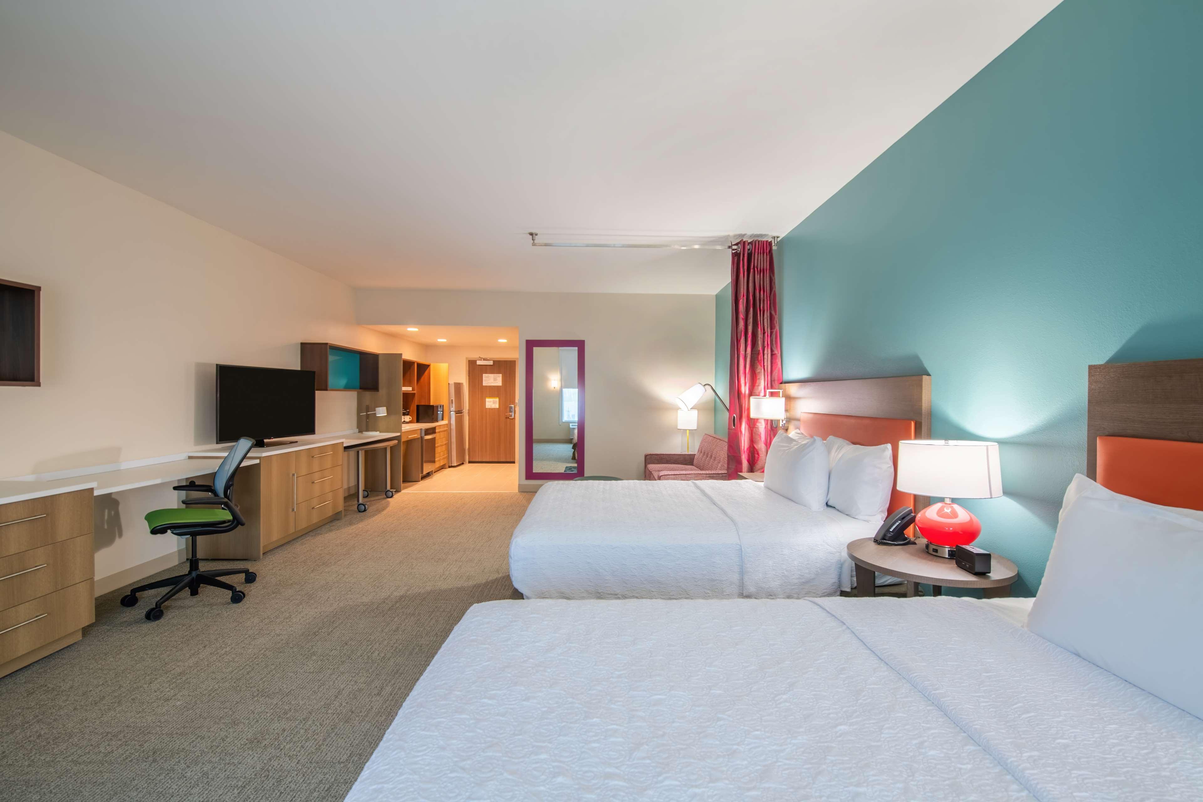 Studio Accessible-two Queen Beds