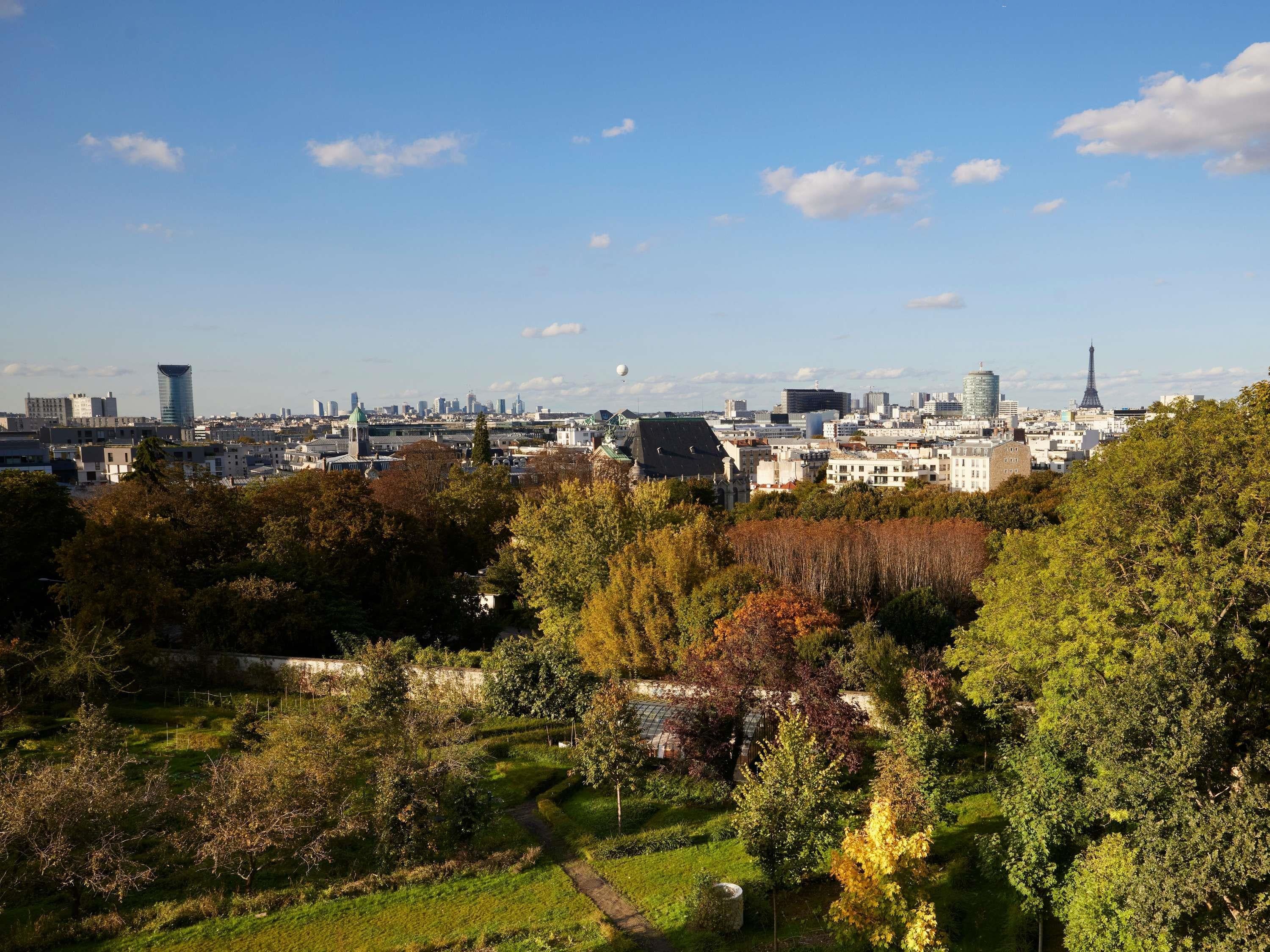 Double or Twin Deluxe with Views