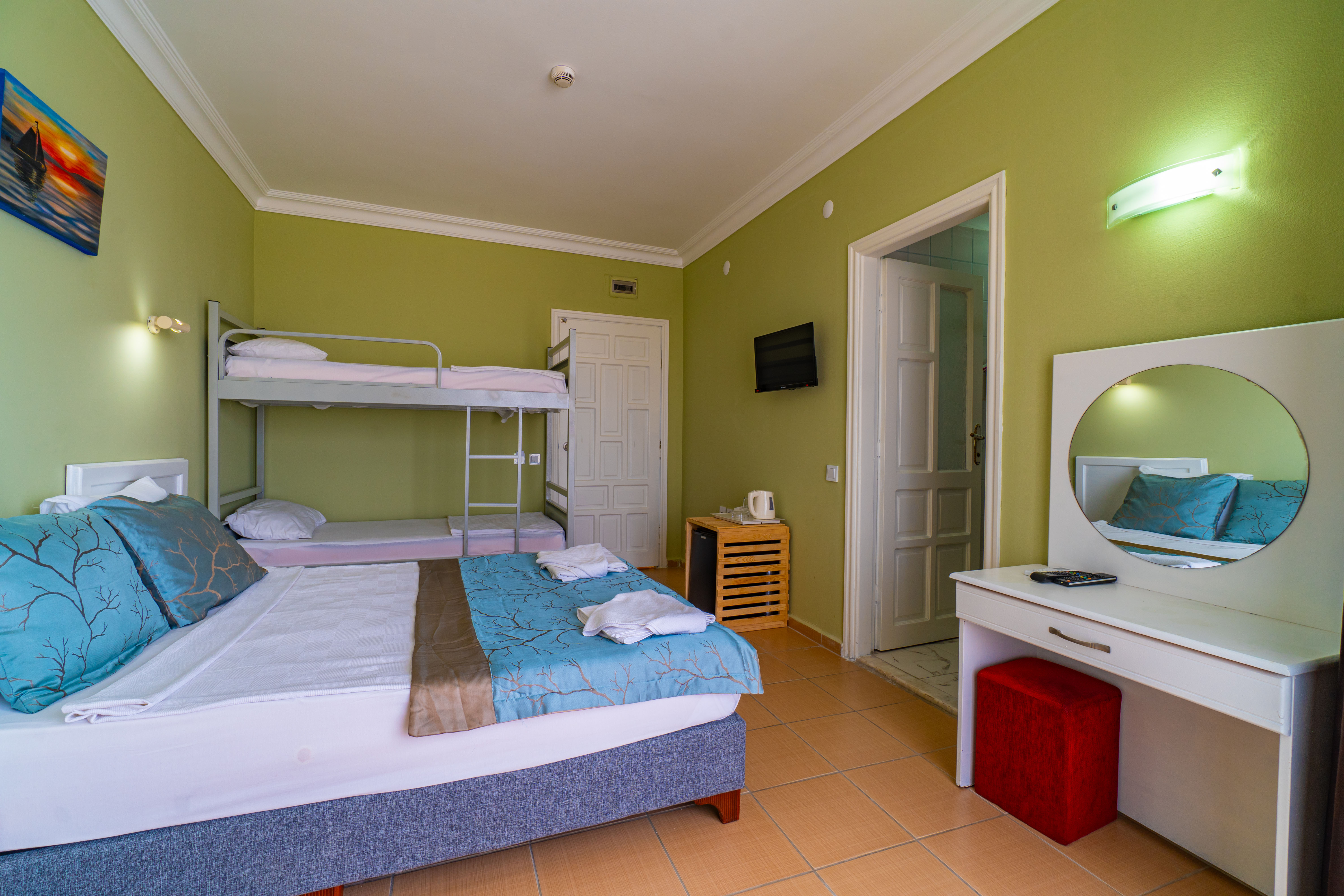 Double or Twin Standard