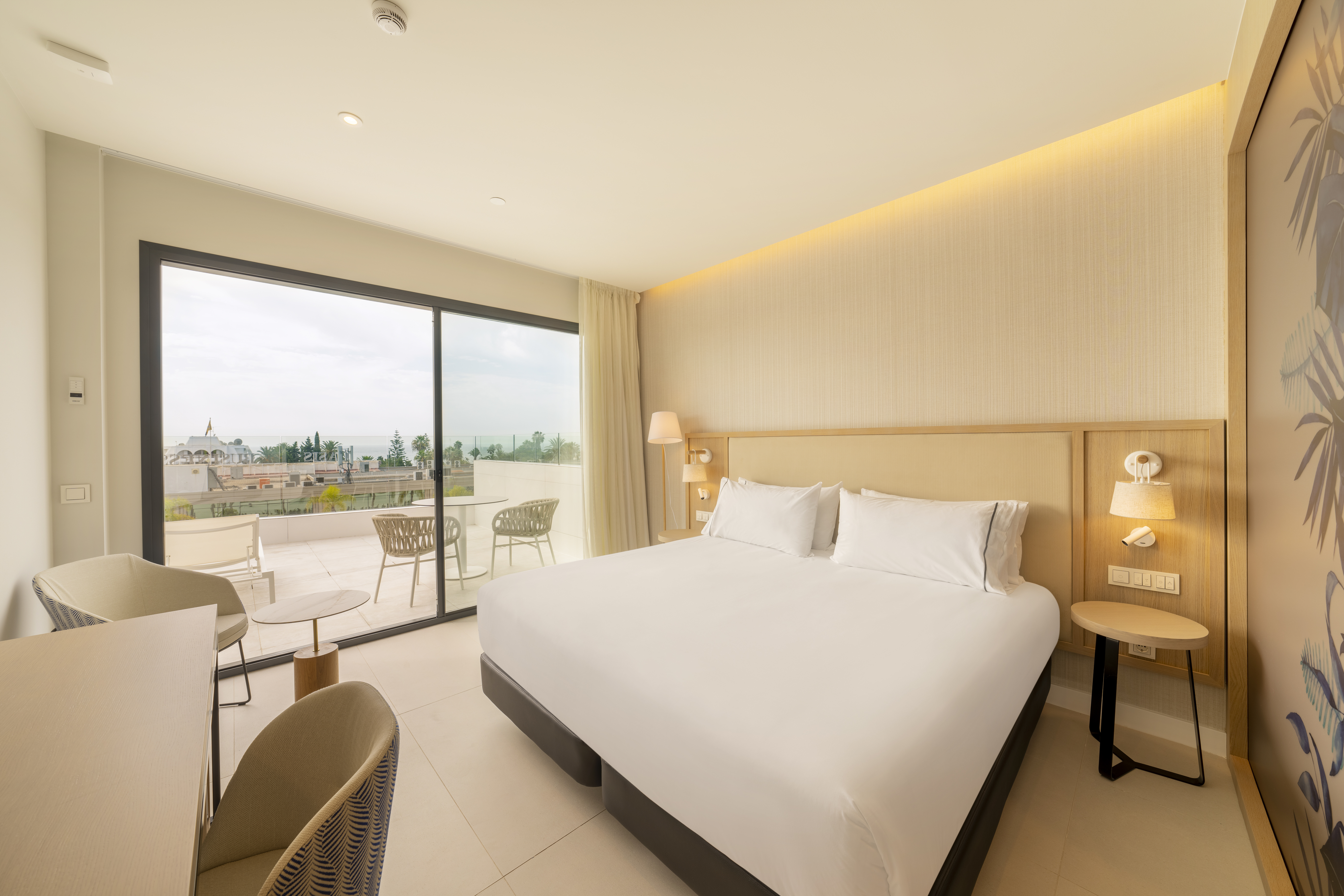 Double or Twin Deluxe