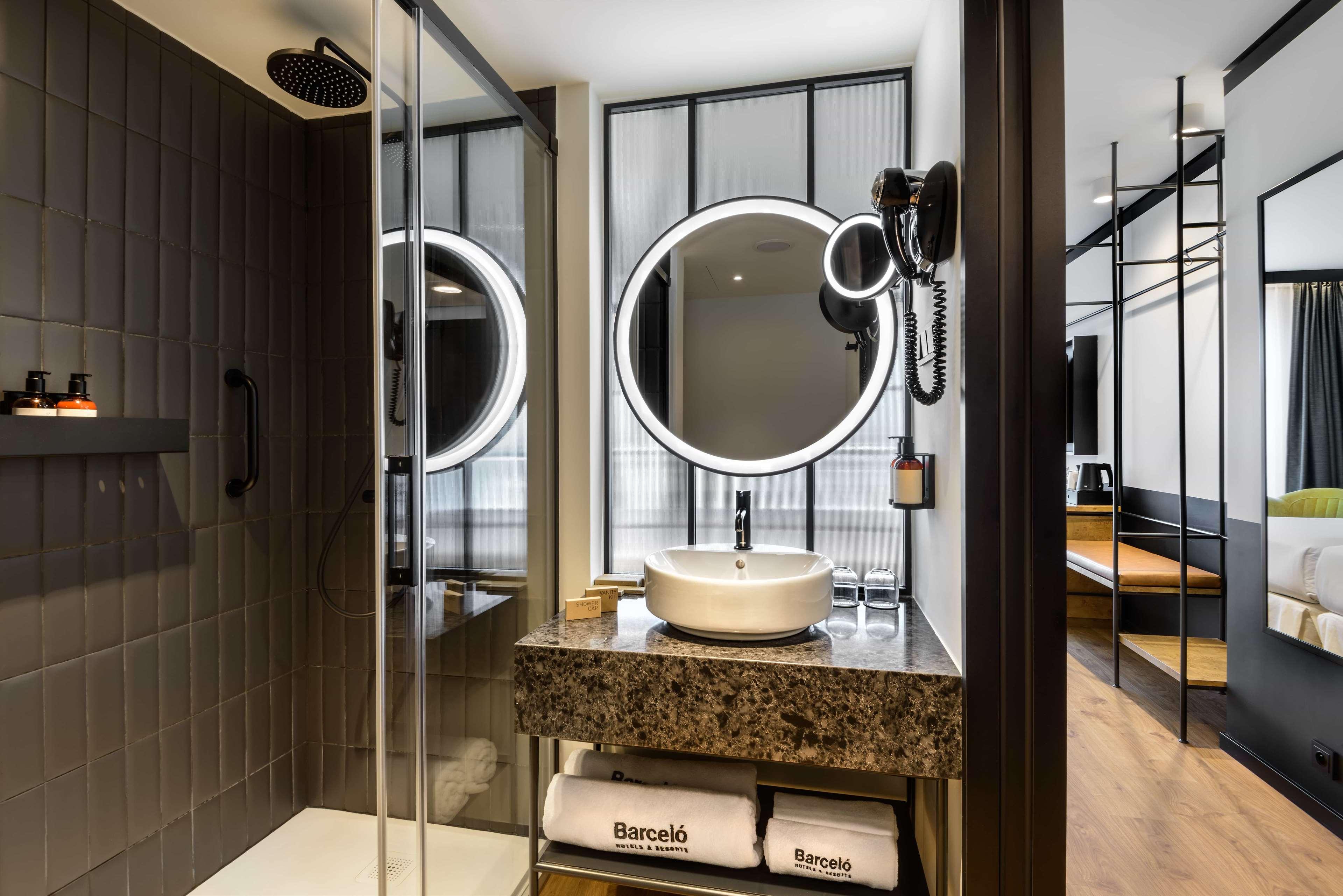 Double or Twin Superior