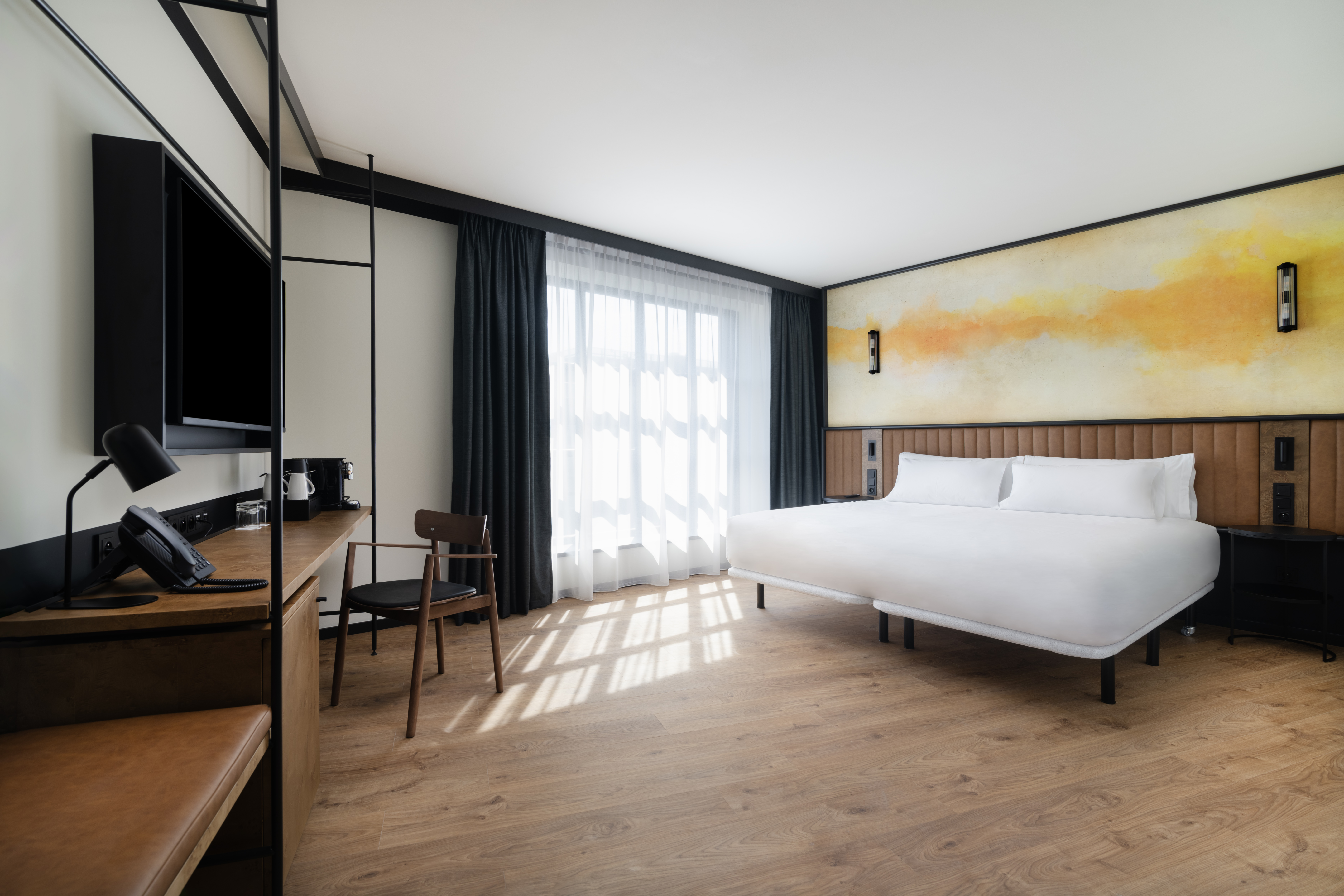 Double or Twin Deluxe