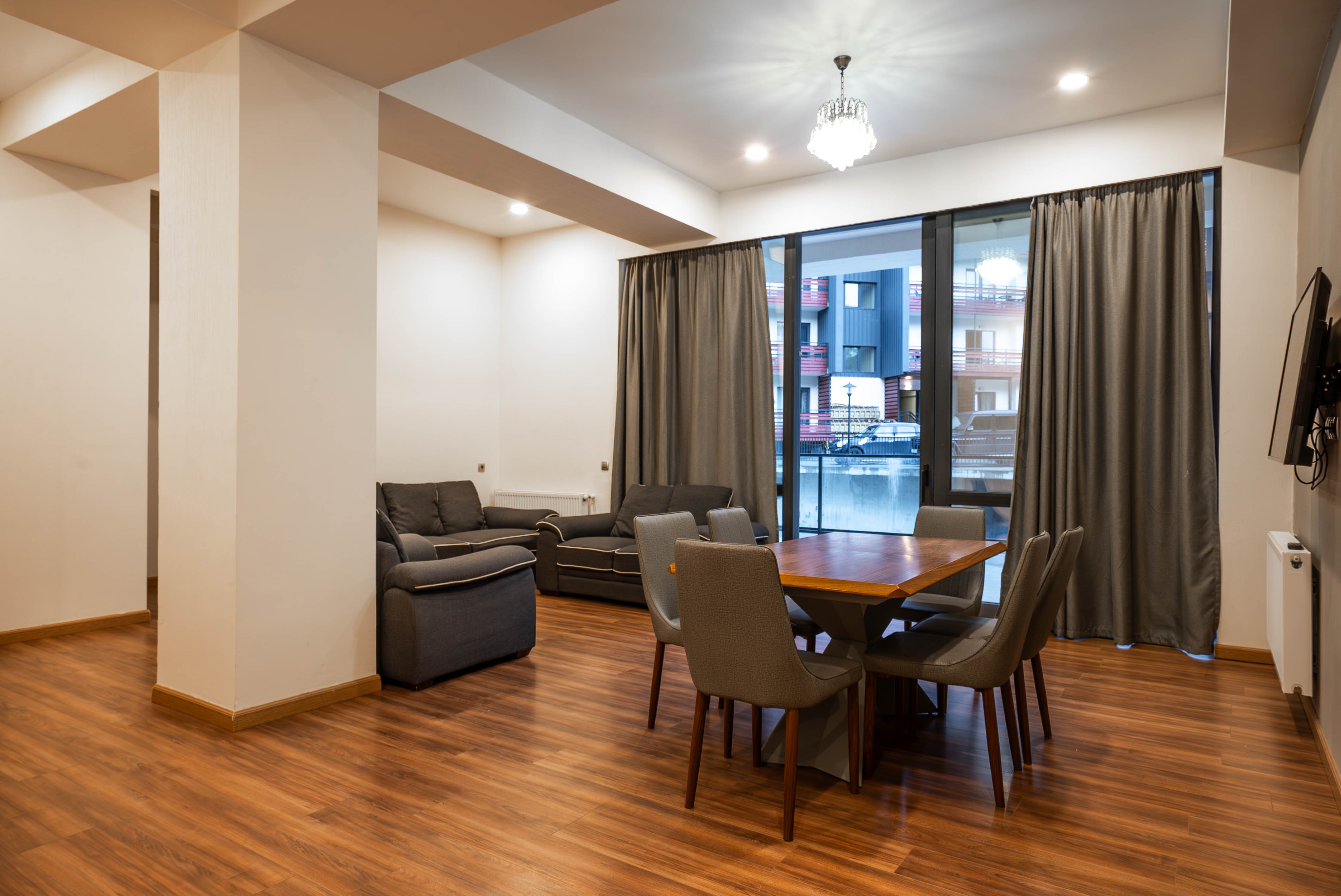 Suite Two Bedrooms One Bathroom