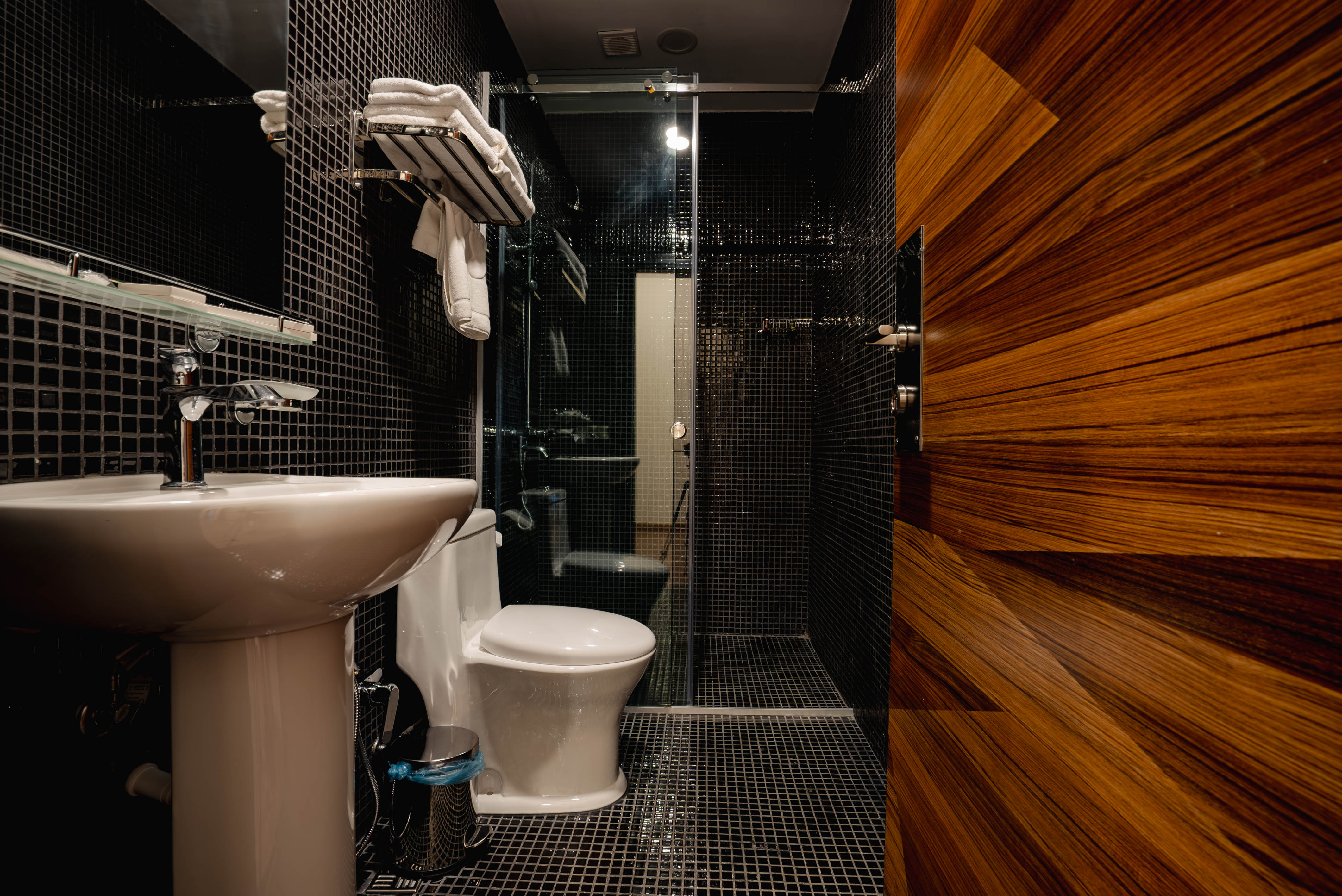 Suite Two Bedrooms One Bathroom