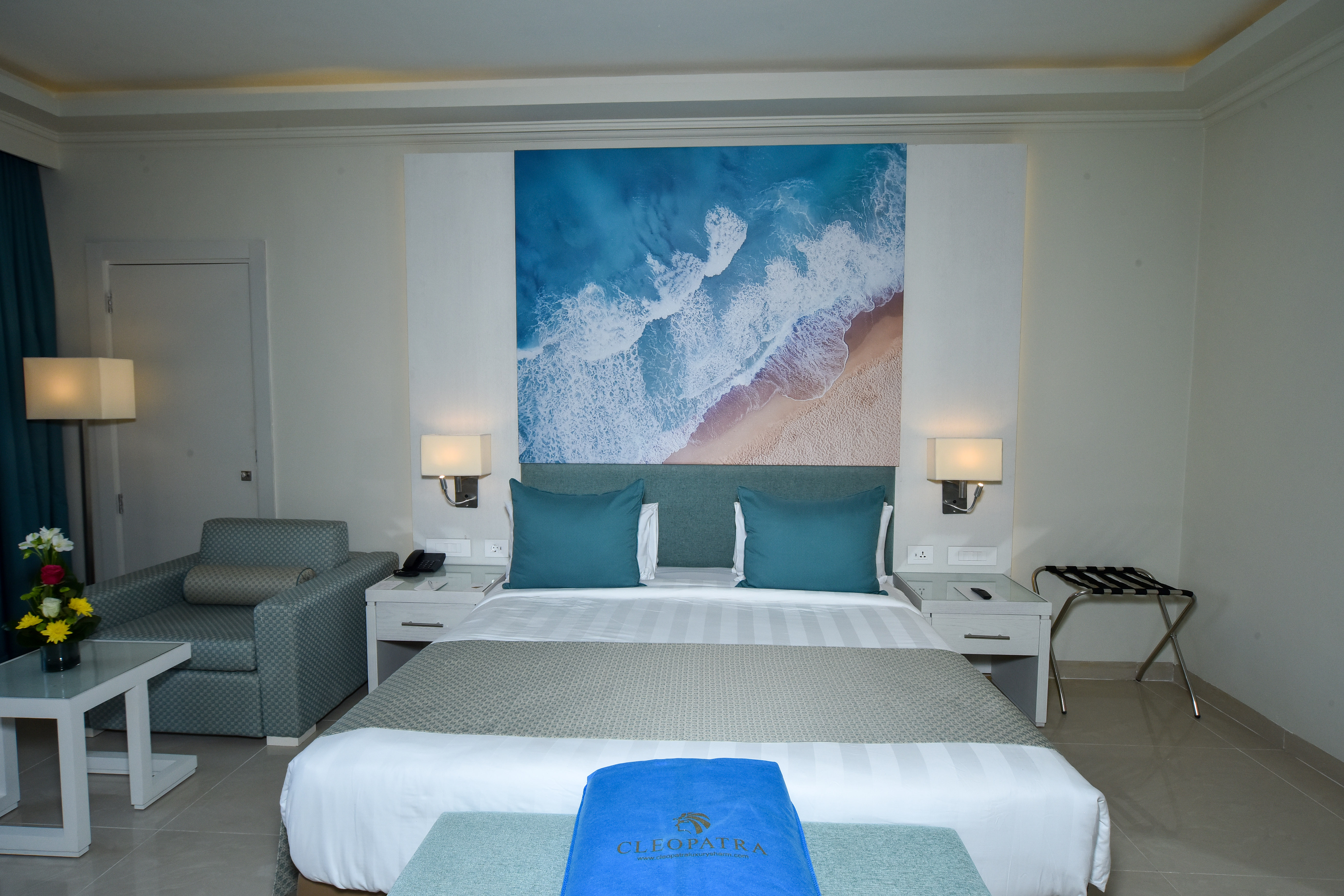 Single Deluxe Pool View