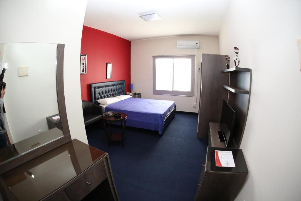 Double or Twin Deluxe