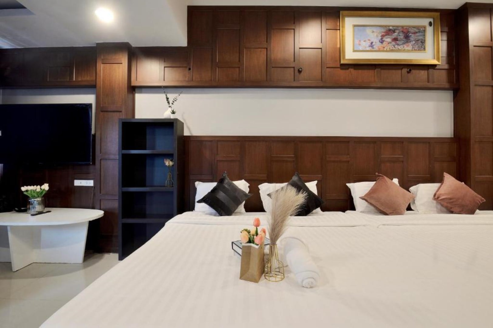 Family Room Capacity 8