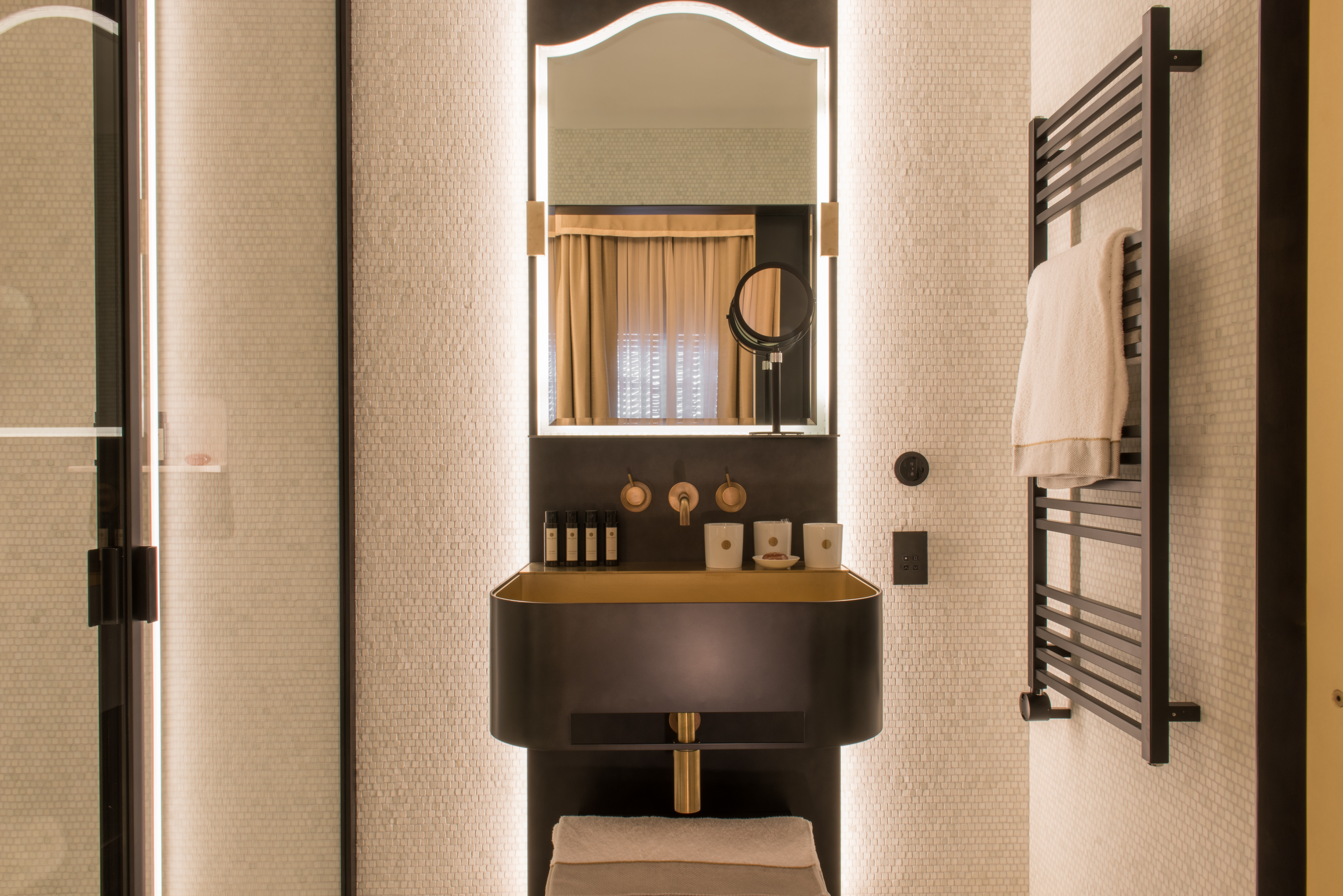 Family Room Connecting Room