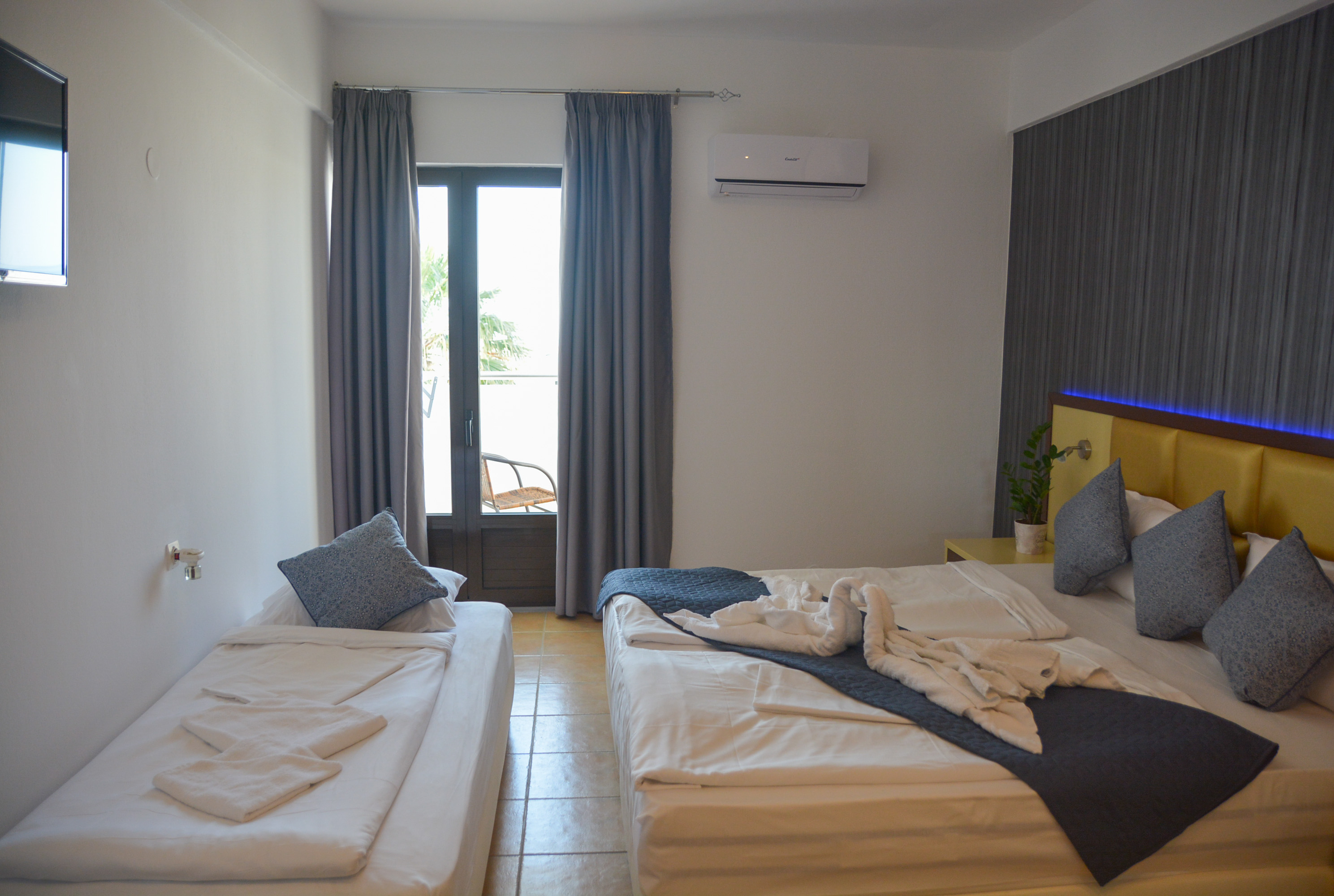 Double or Twin Sea View