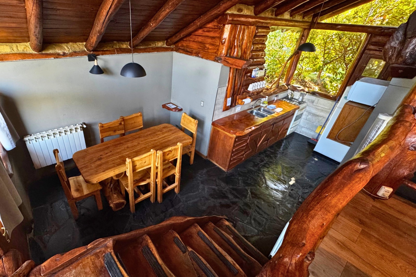 Cabin Two Bedrooms Two Bathrooms