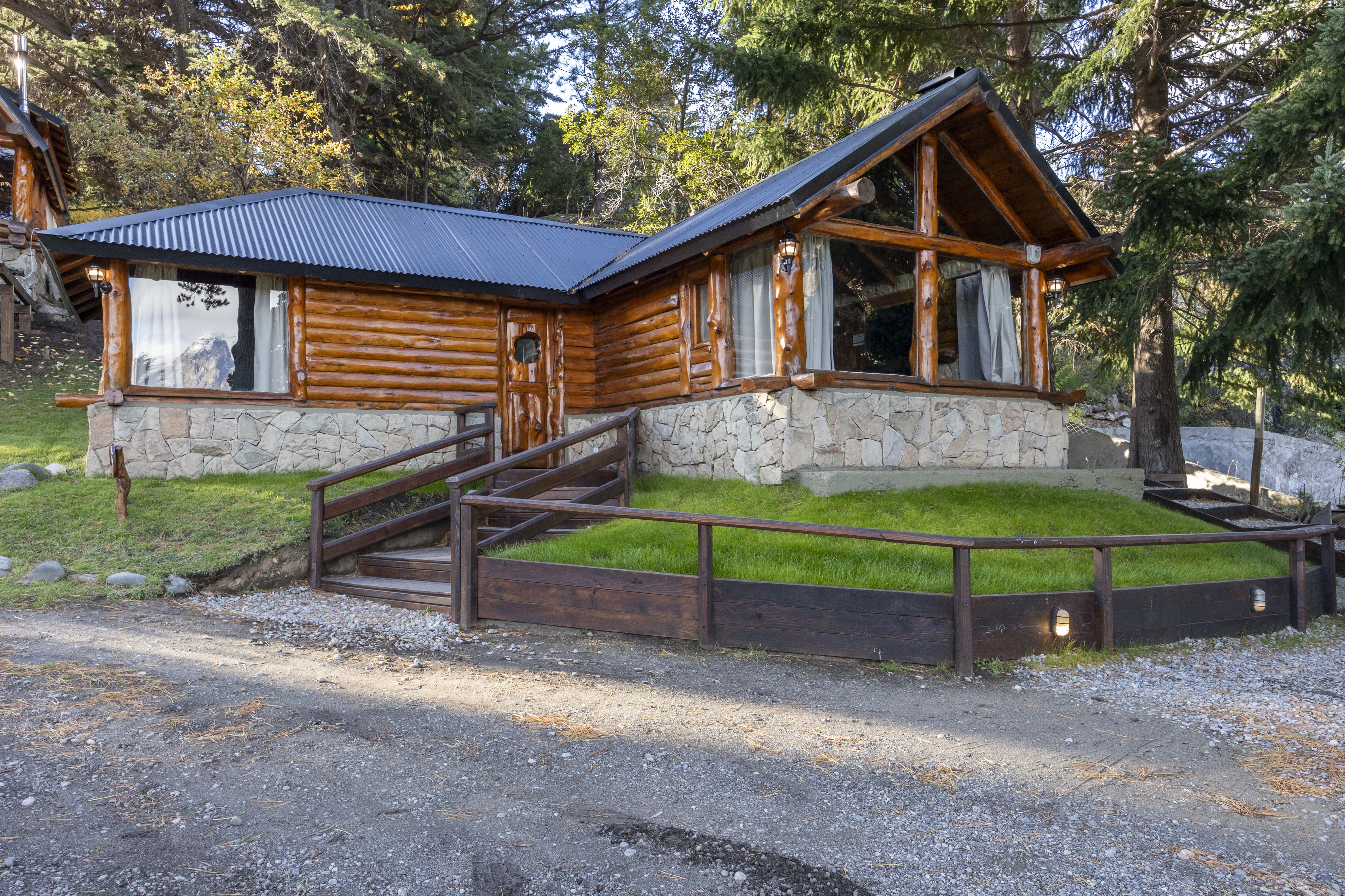 Cabin One Bedroom One Bathroom