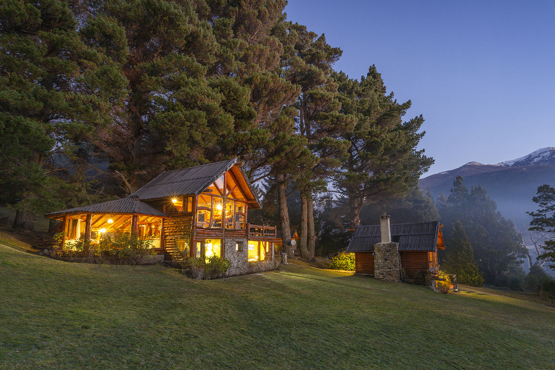 Cabin Two Bedrooms One Bathroom