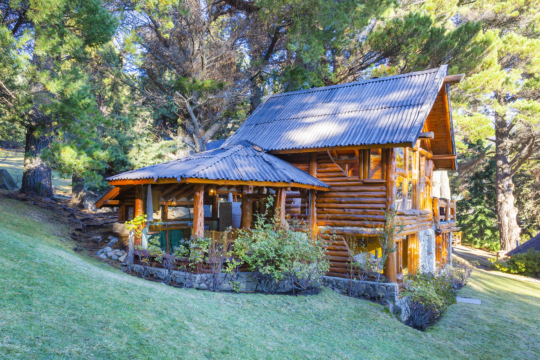 Cabin Two Bedrooms One Bathroom