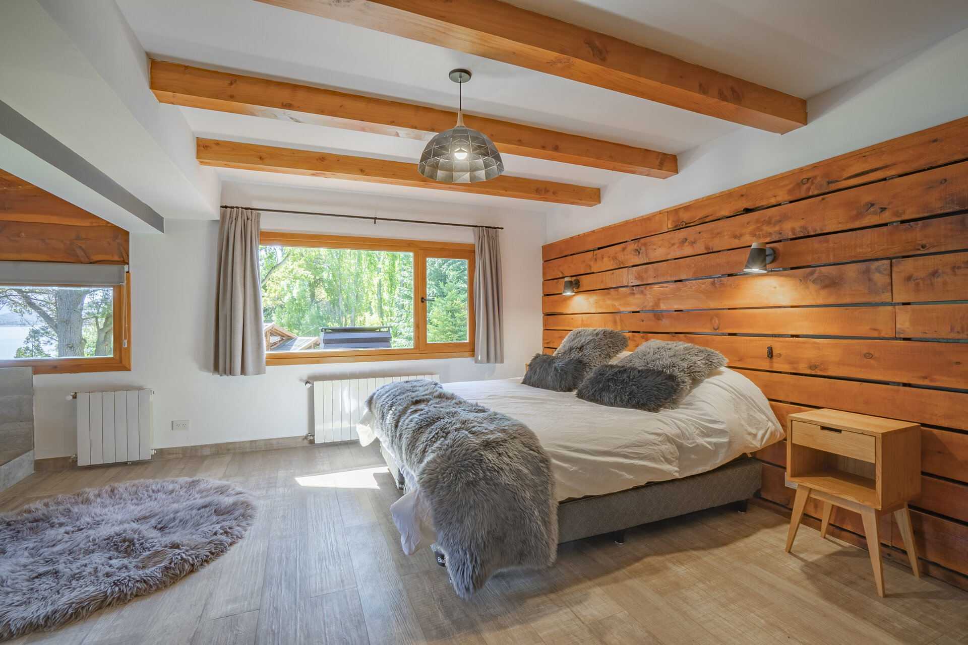 Home Six Bedrooms with More Than Three Bathrooms