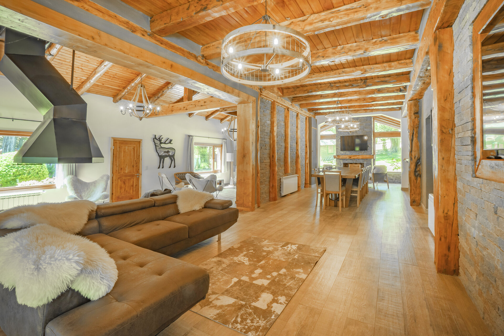 Home Six Bedrooms with More Than Three Bathrooms