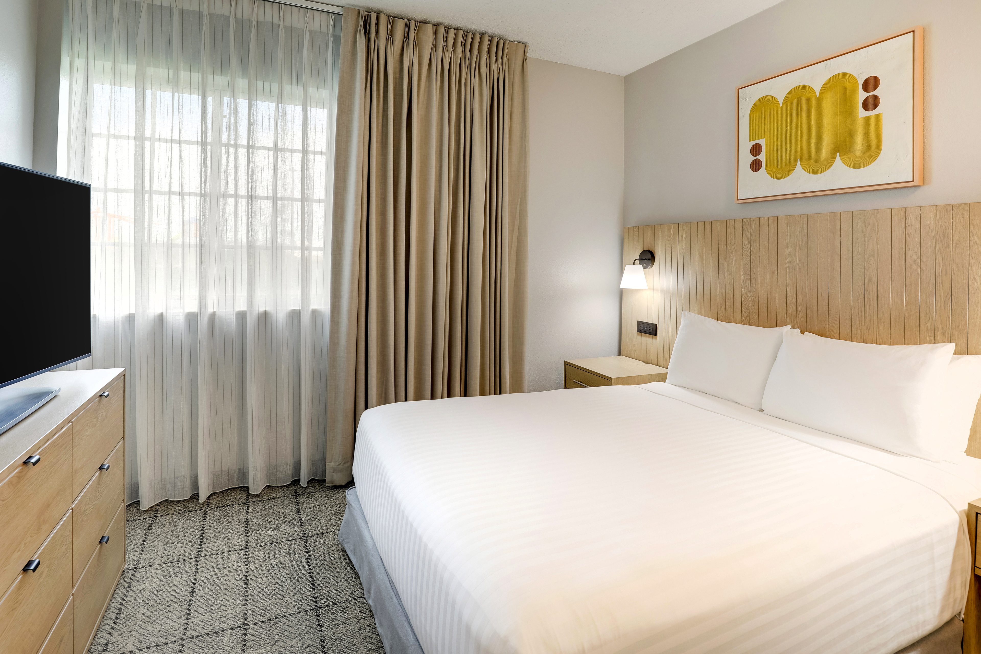 Suite Accessible-queen Size Bed