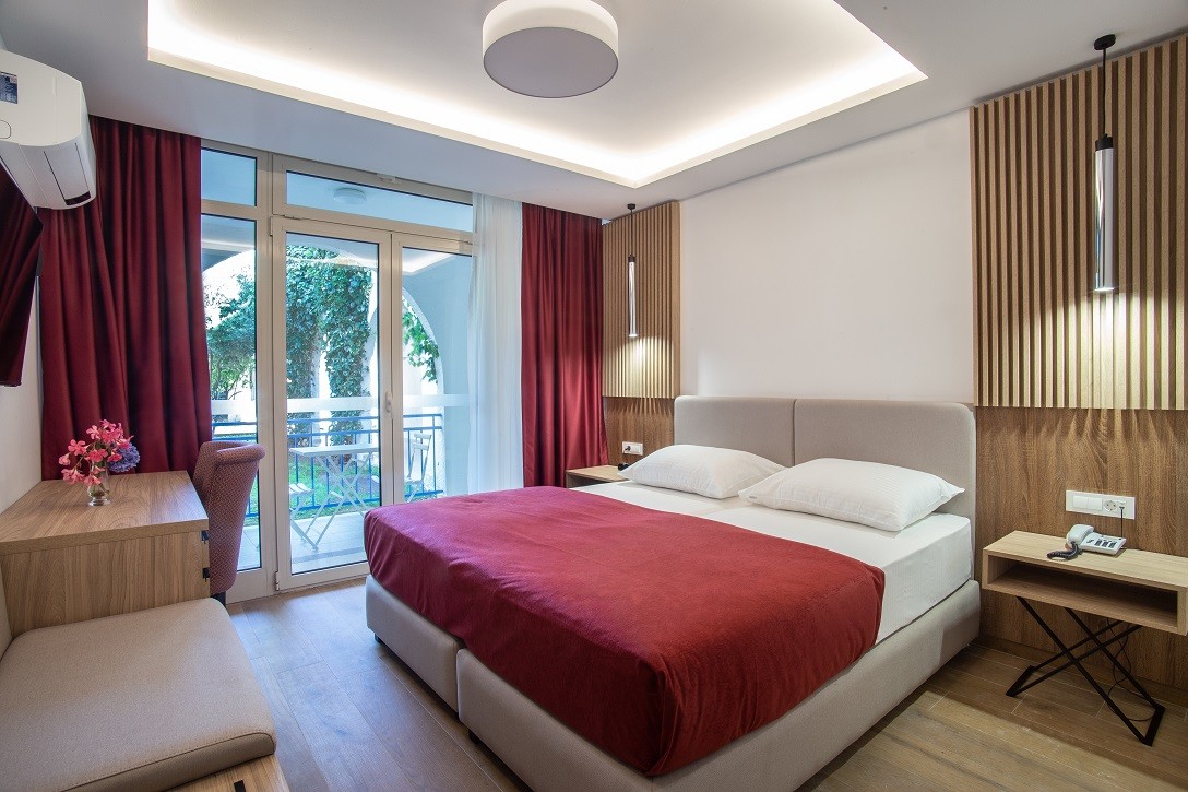 Double Single Premium