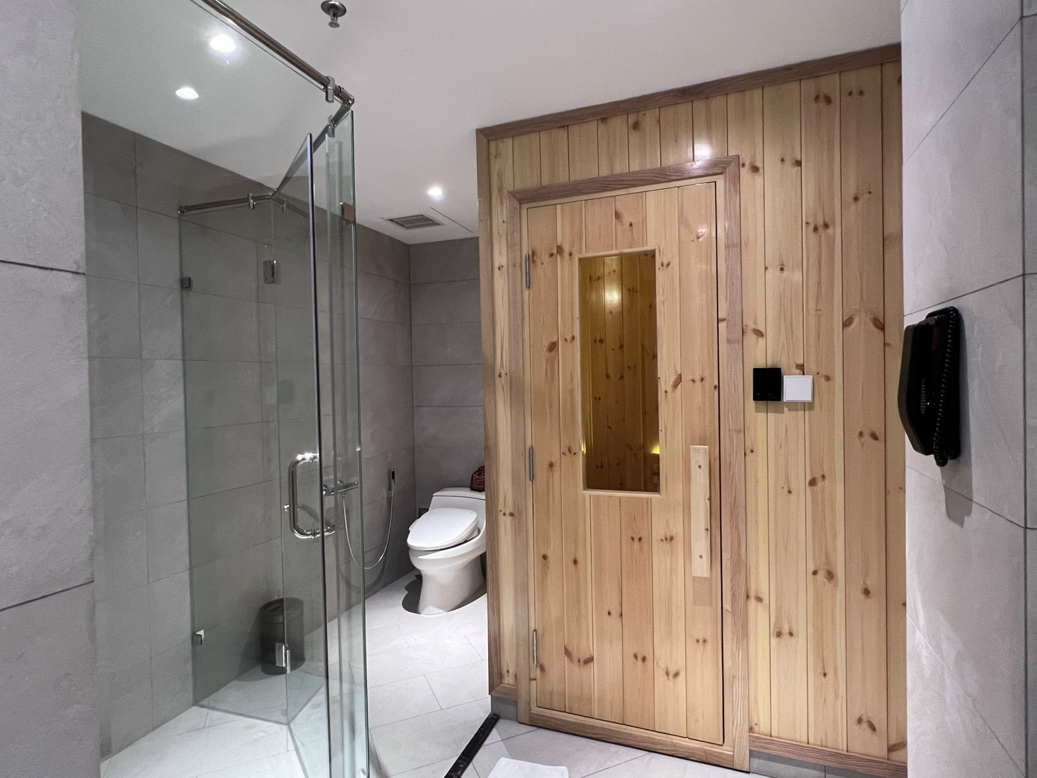 Twin Premier Two Bedrooms