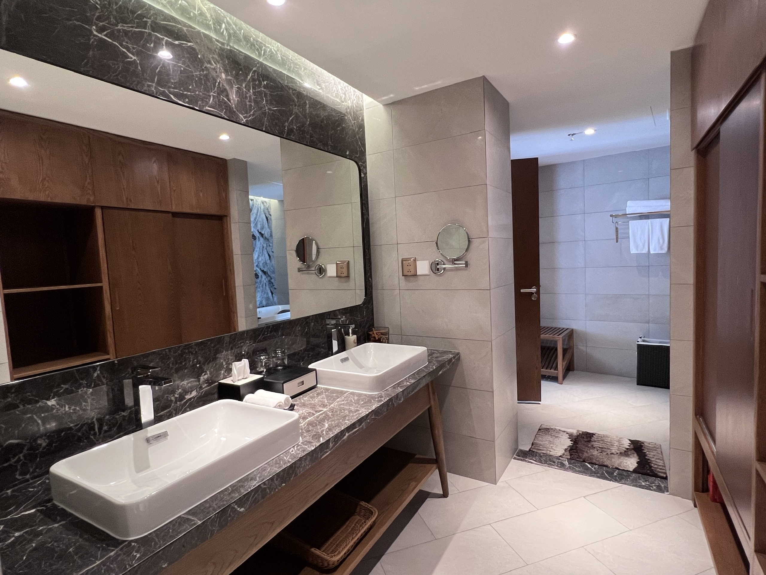 Twin Premier Two Bedrooms