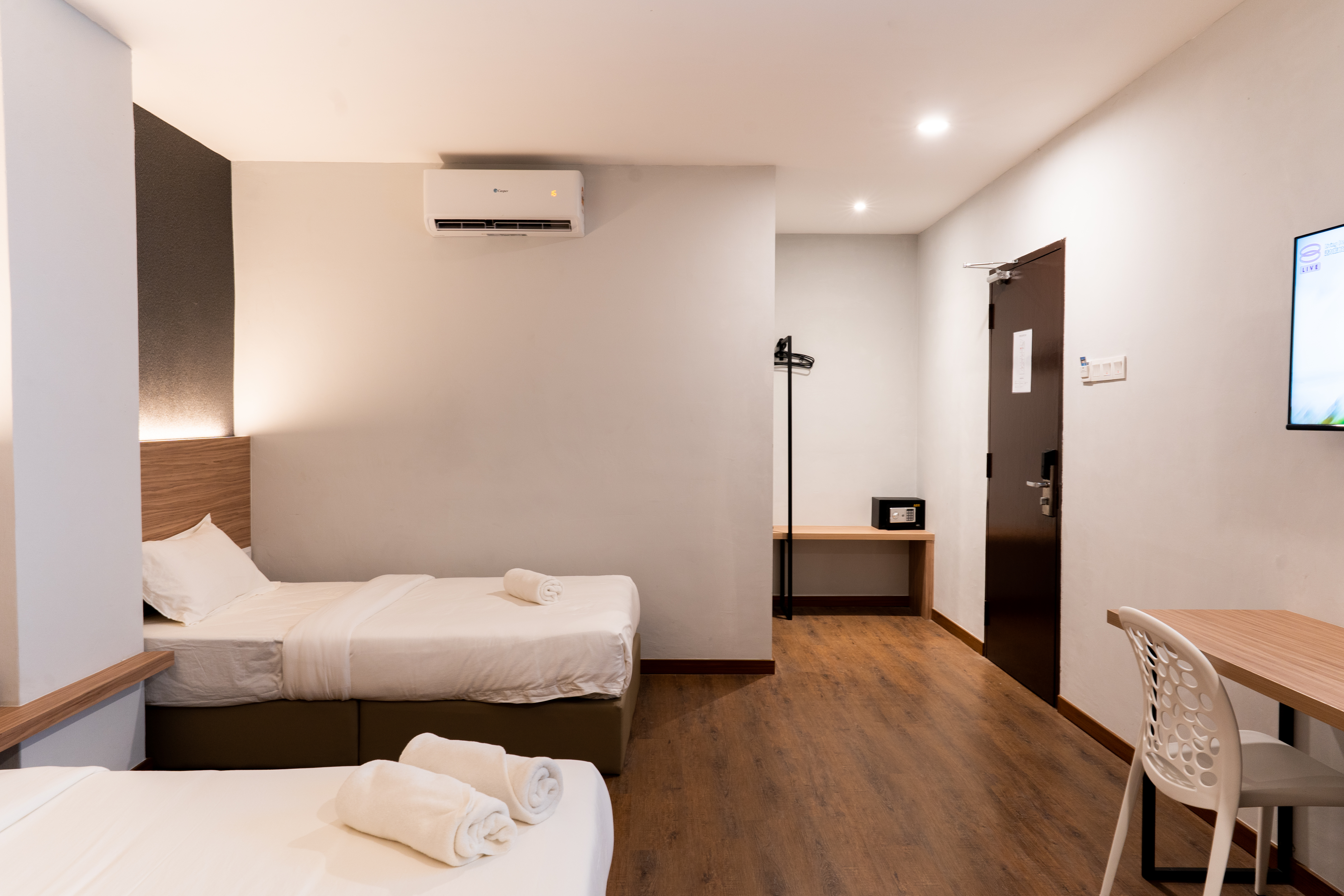 Family Room Executive