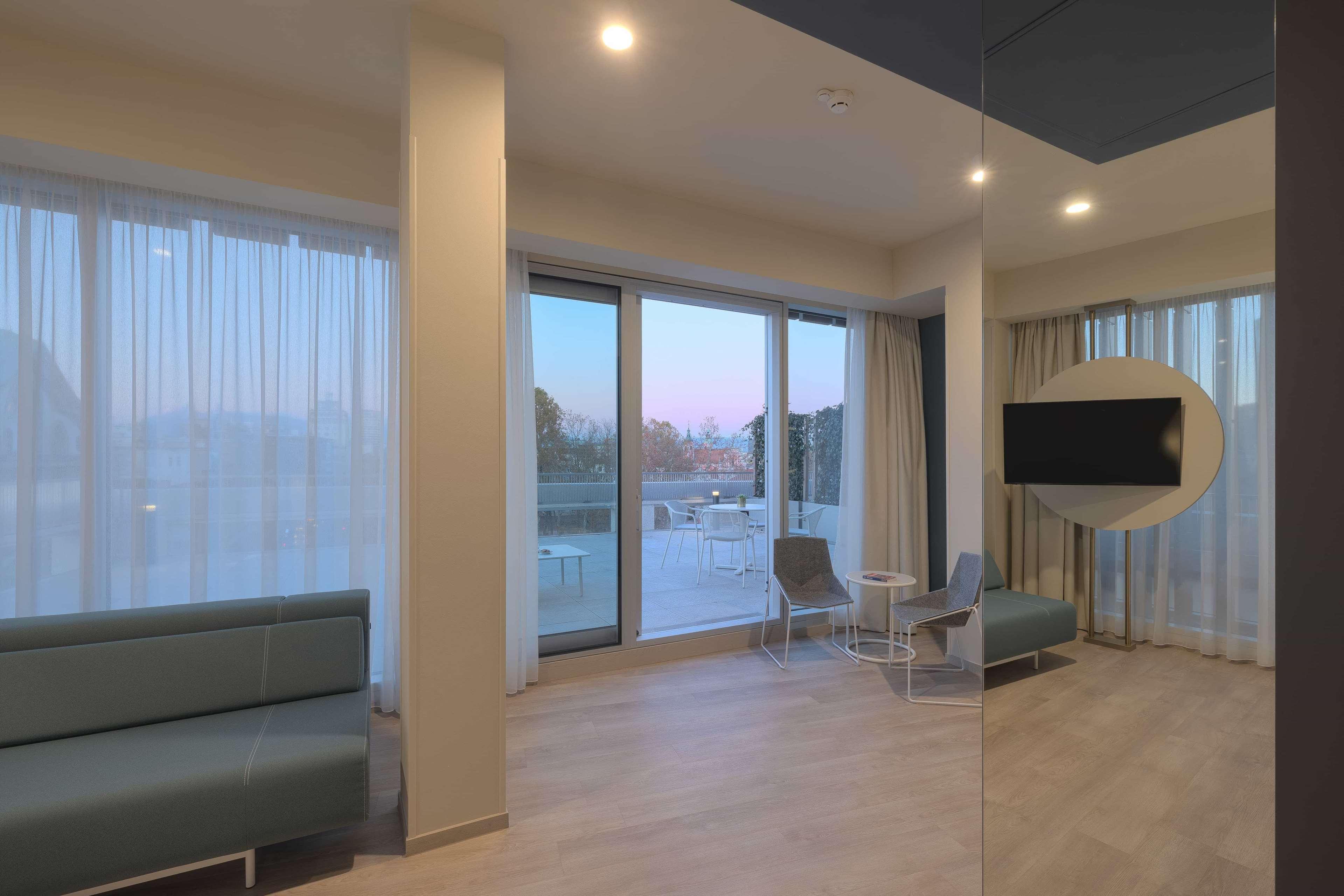 Junior Suite Standard