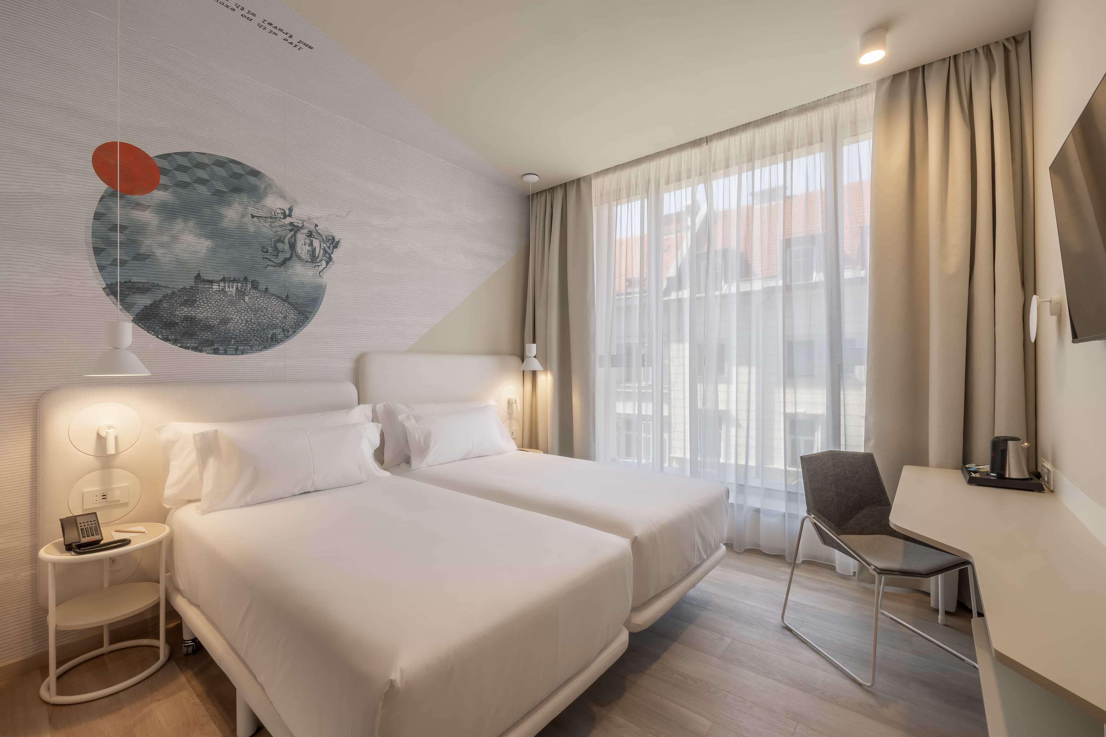 Double Superior City View