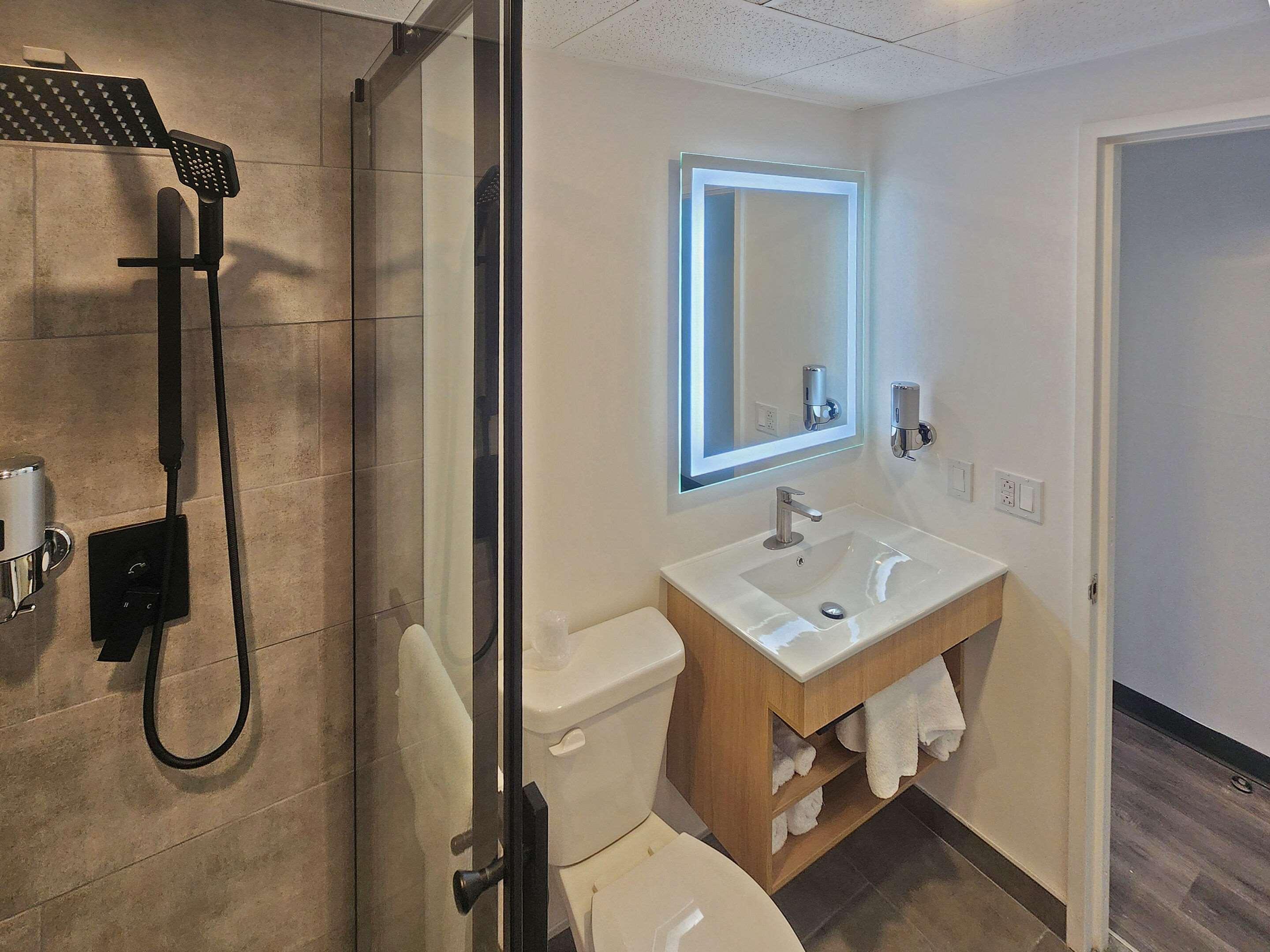 Double Queen Size Bed