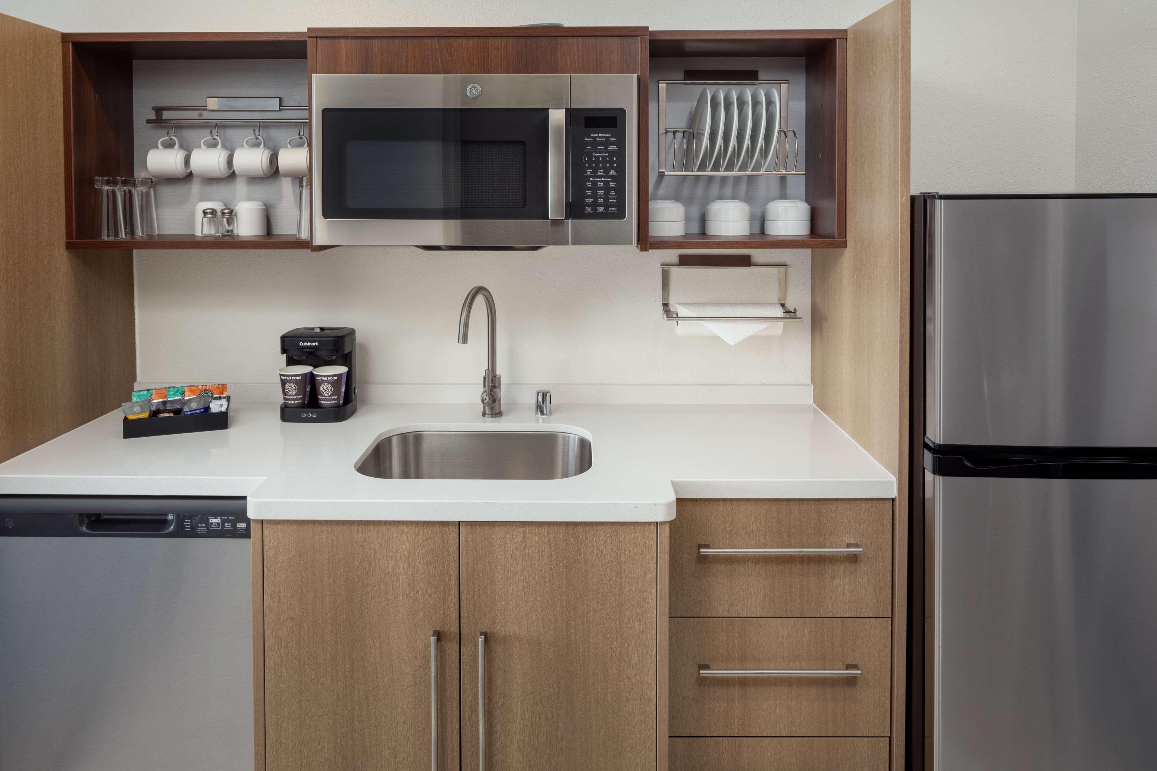 Studio King Size Bed