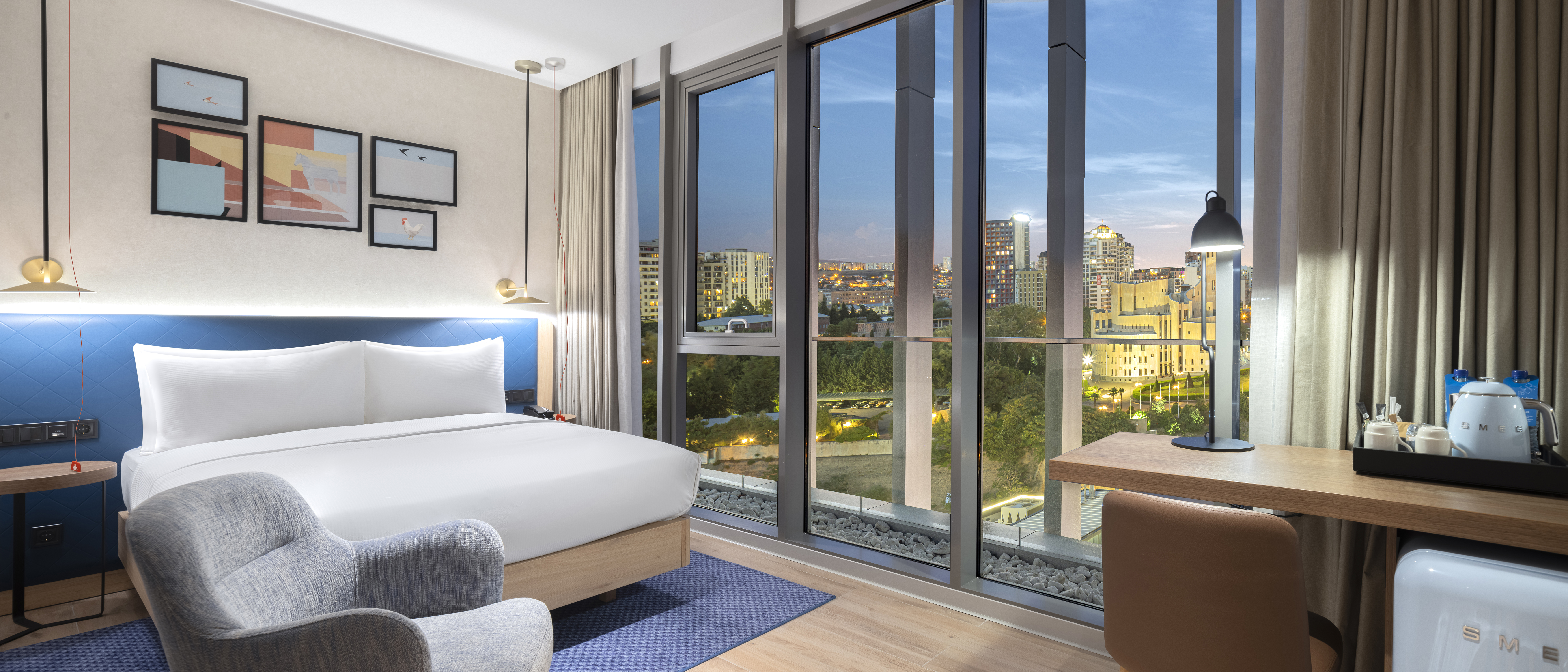 Double Accessible King Size Bed