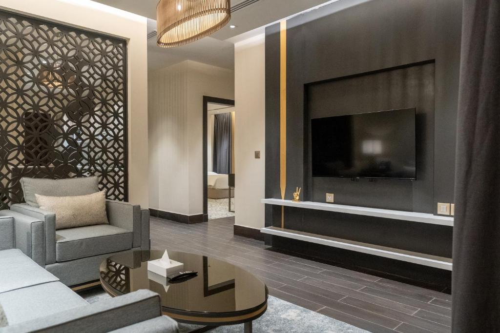 Suite Sea View King Bed