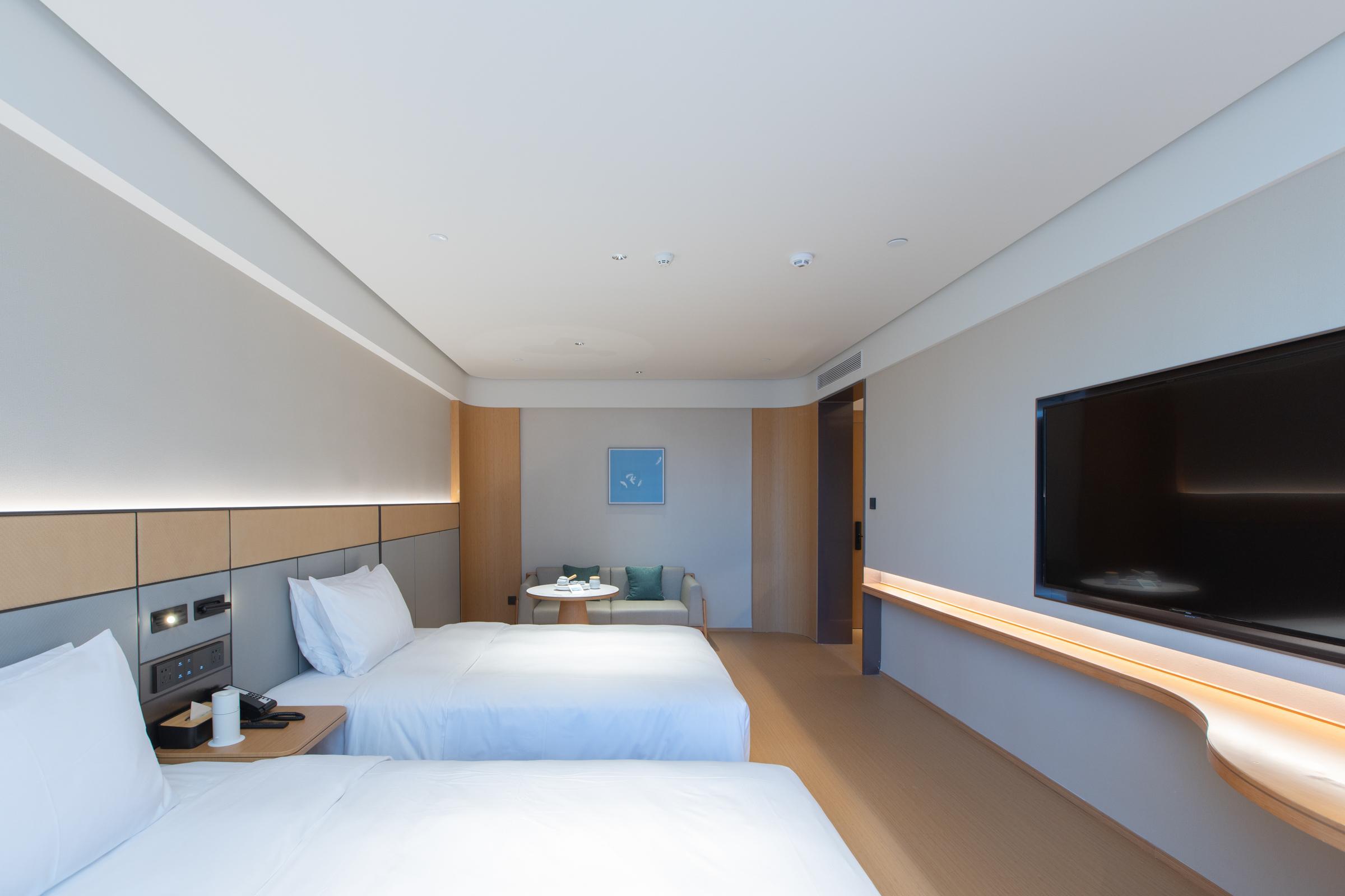 Family Room Standard