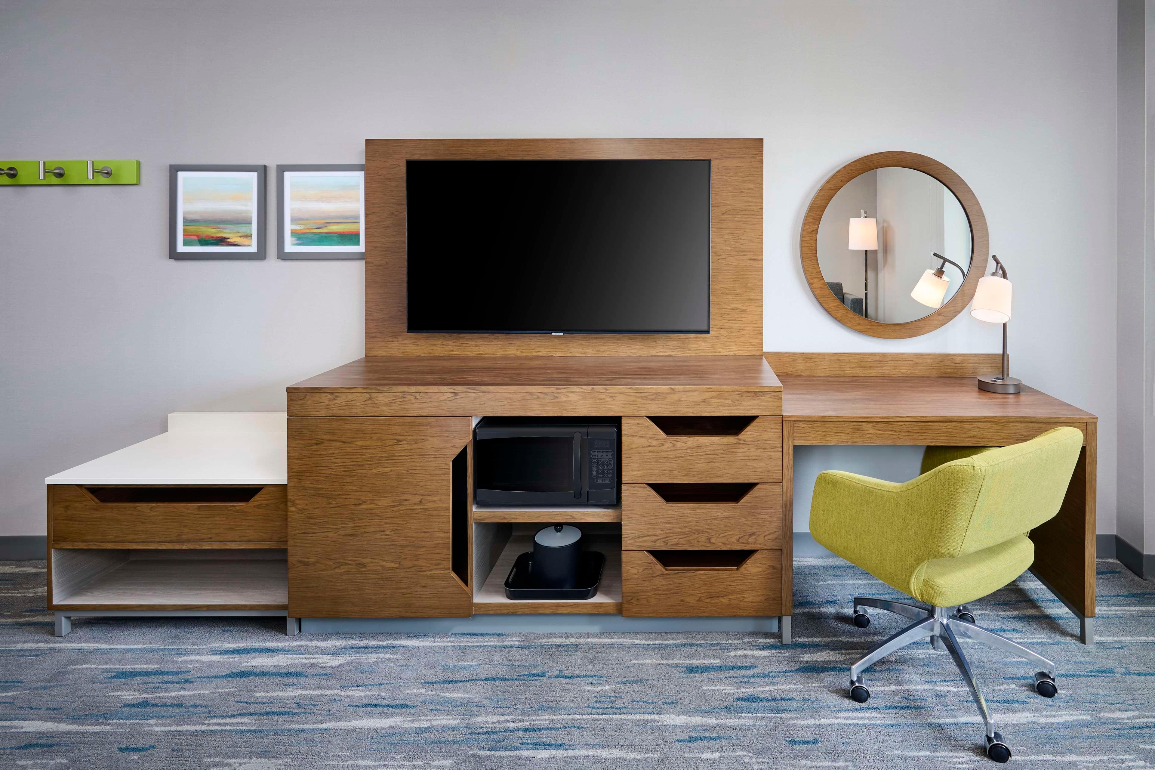 Double Two Queen Beds