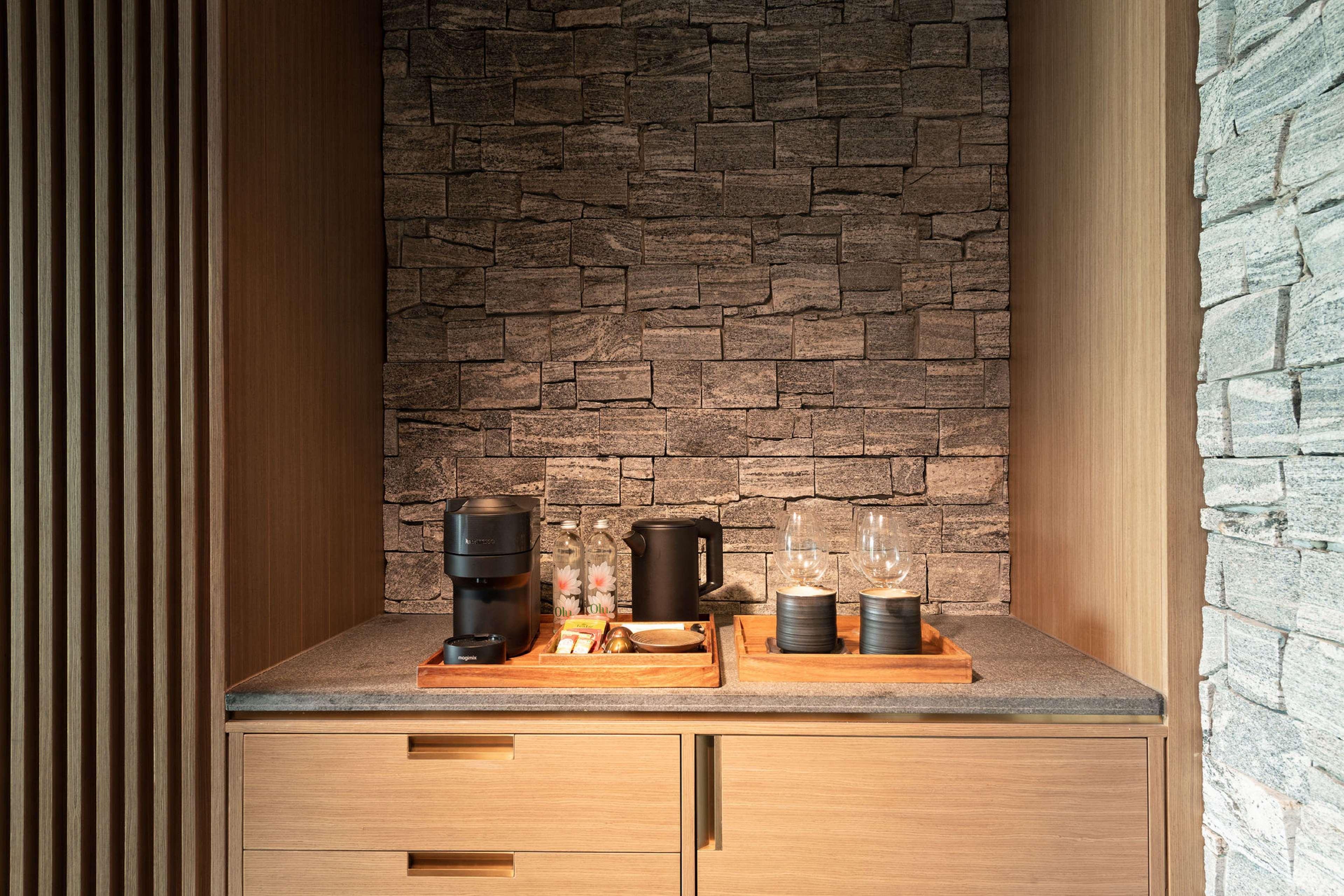 Double Accessible King Size Bed