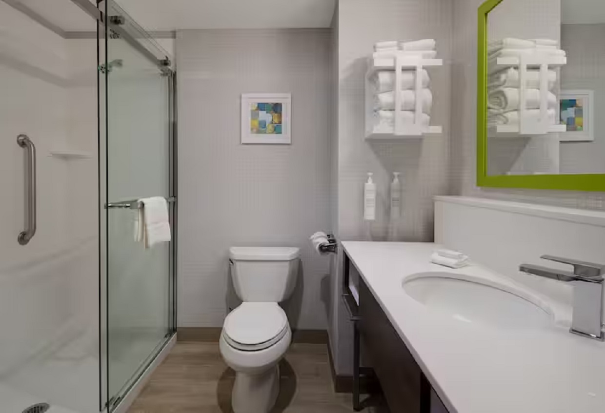 Double King Size Bed