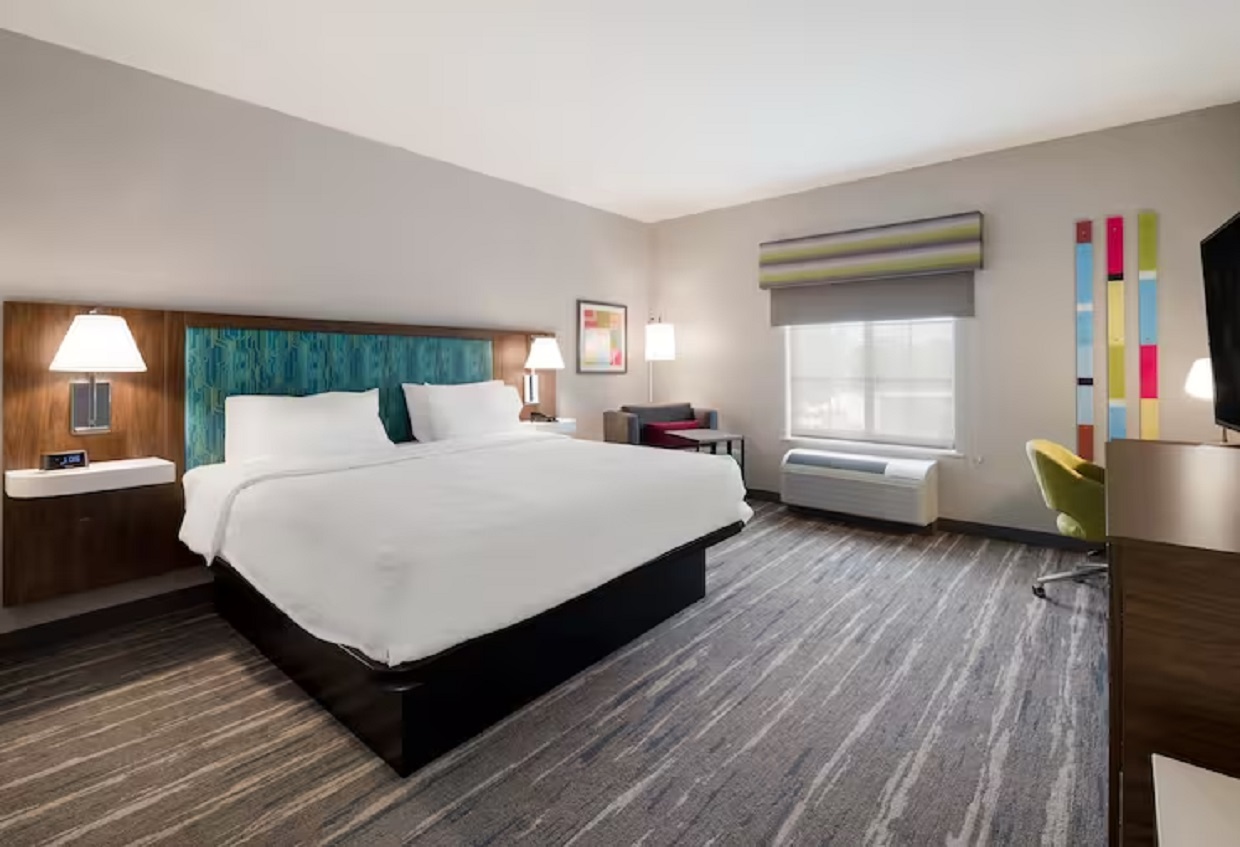 Double Accessible King Size Bed