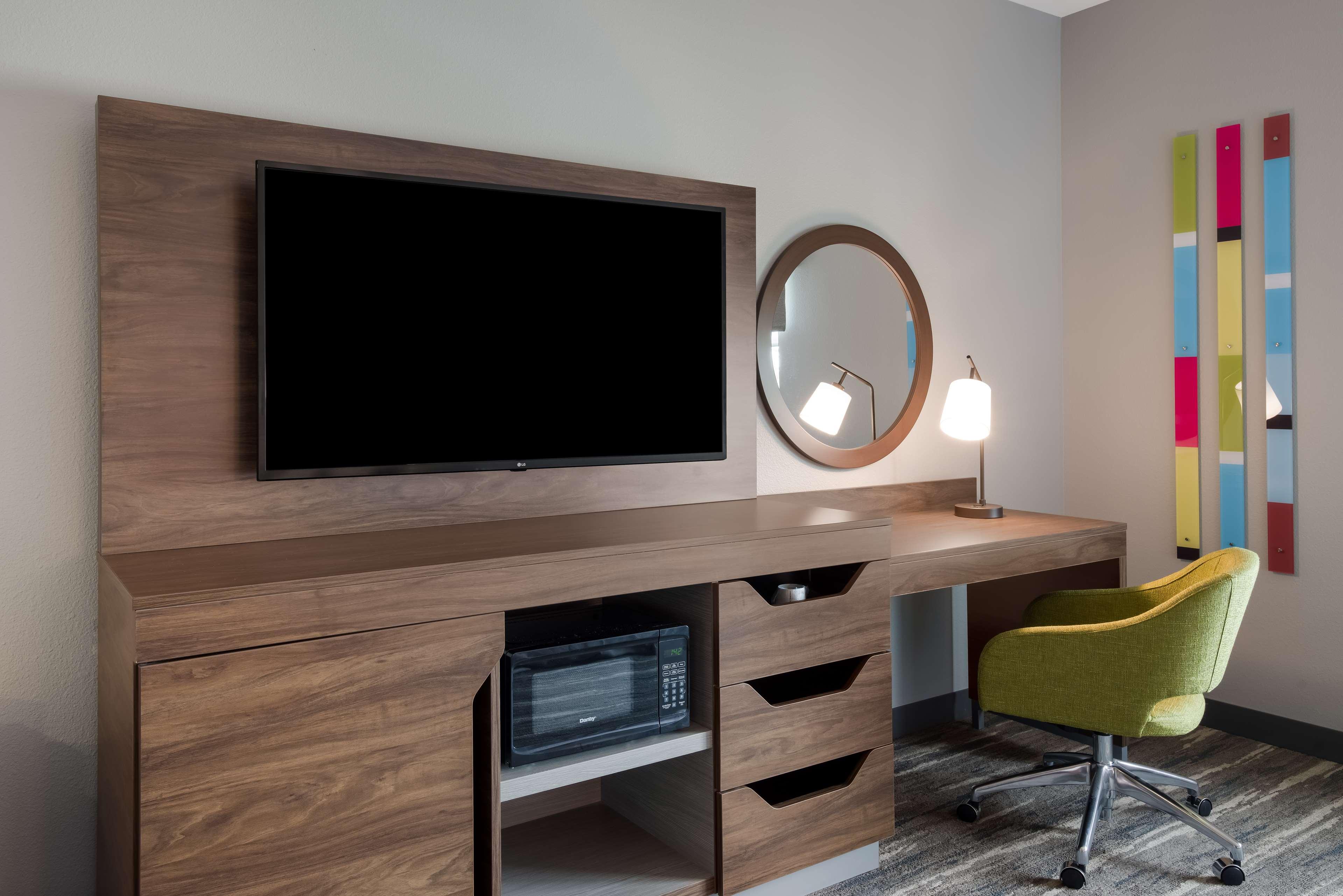 Room Accessible-two Queen Beds