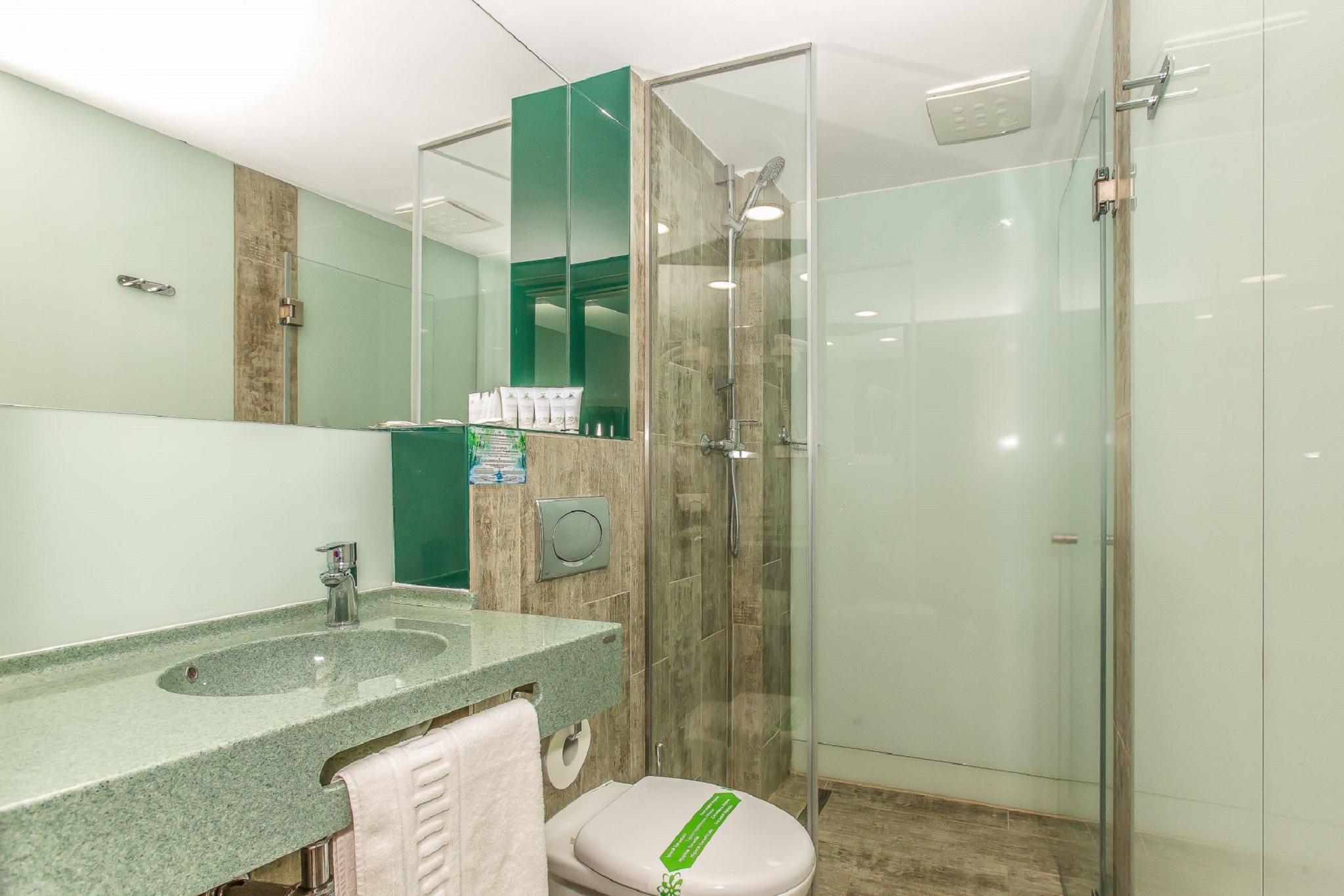 Family Room Without Balcony