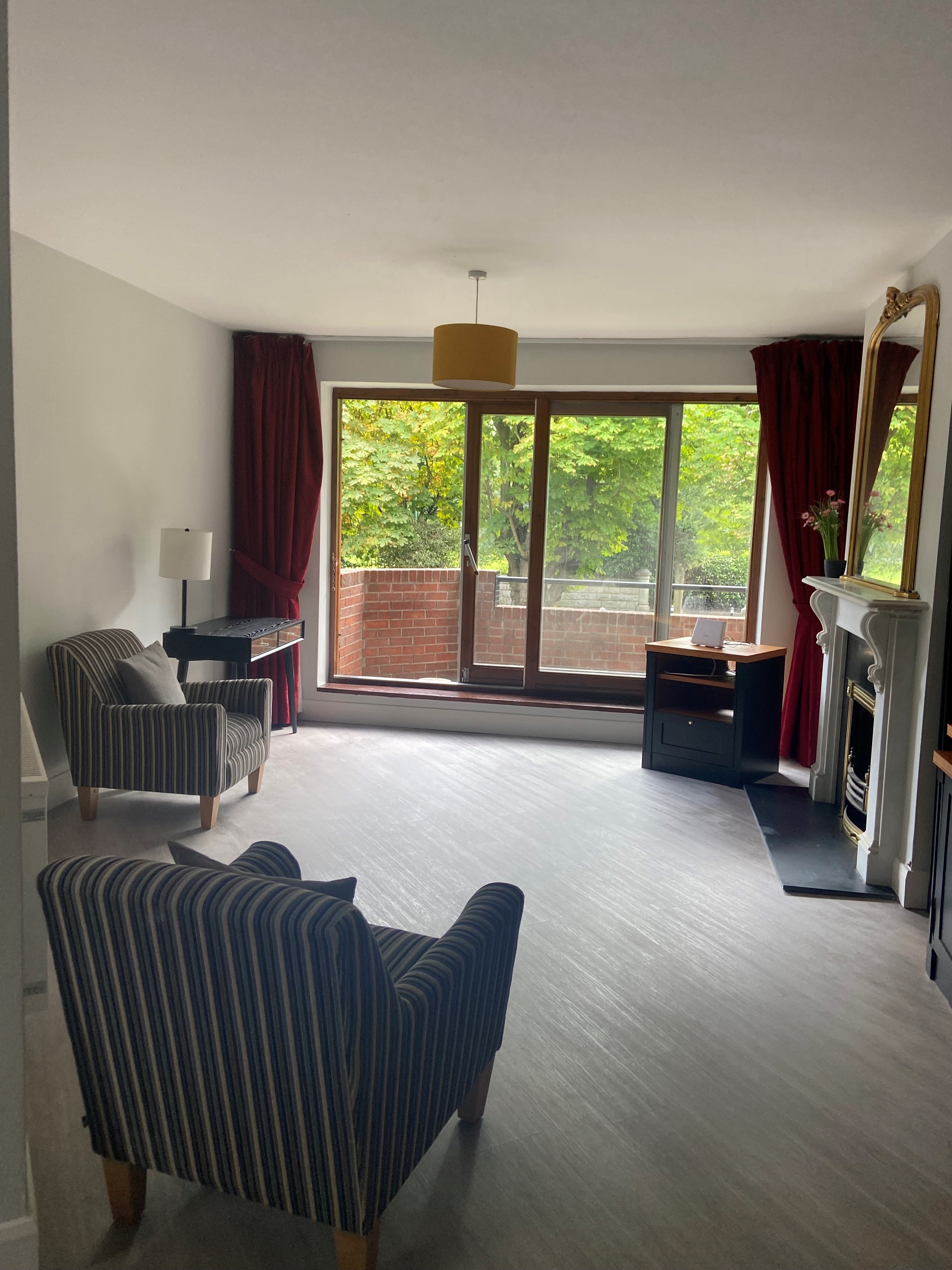 Apartment Two Bedrooms One Bathroom