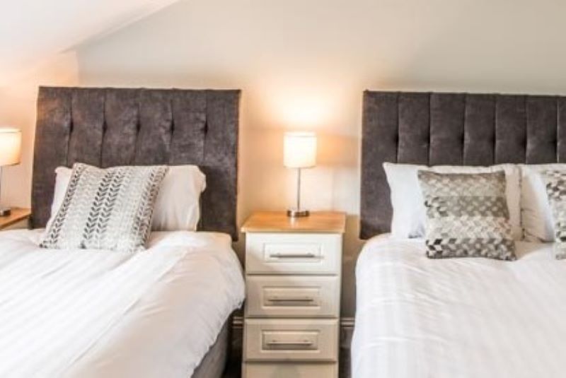 Apartment Two Bedrooms One Bathroom