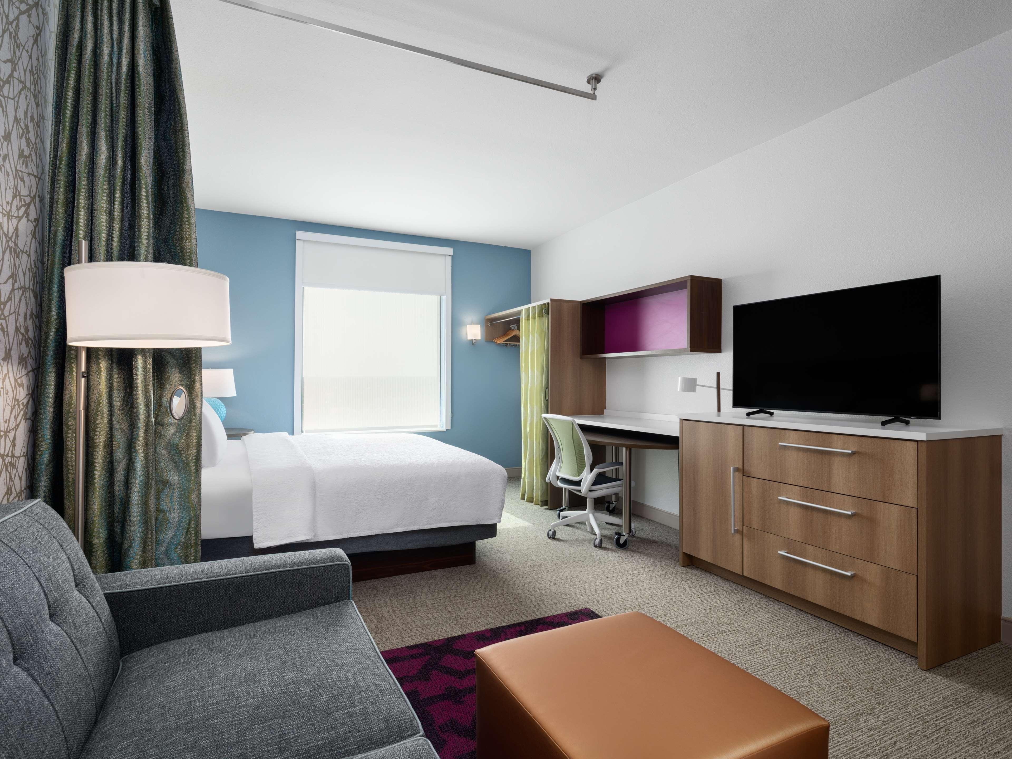 Studio King Size Bed